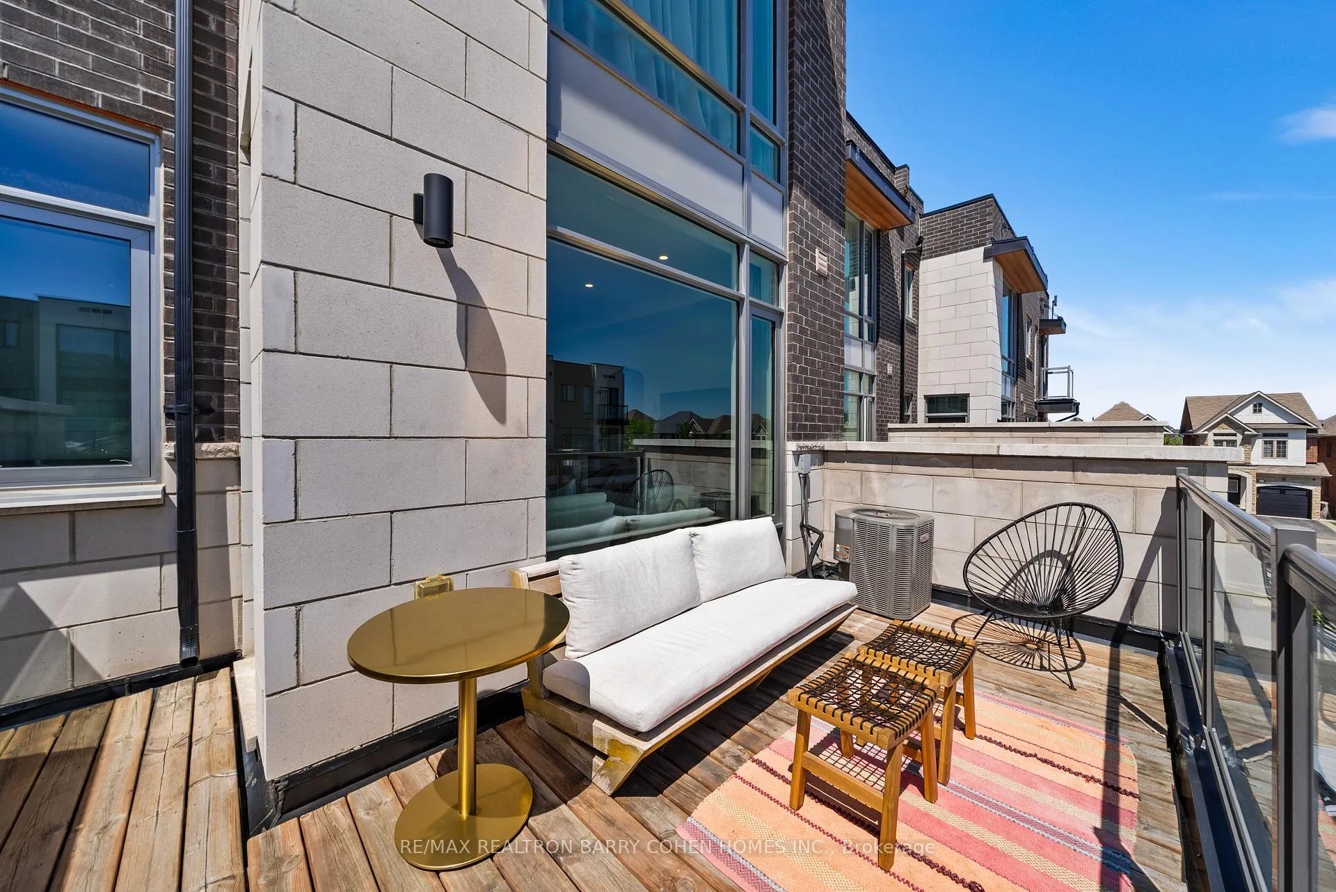 Photo 19 of 8 Heriot Place, Vaughan, Patterson — HOMEH