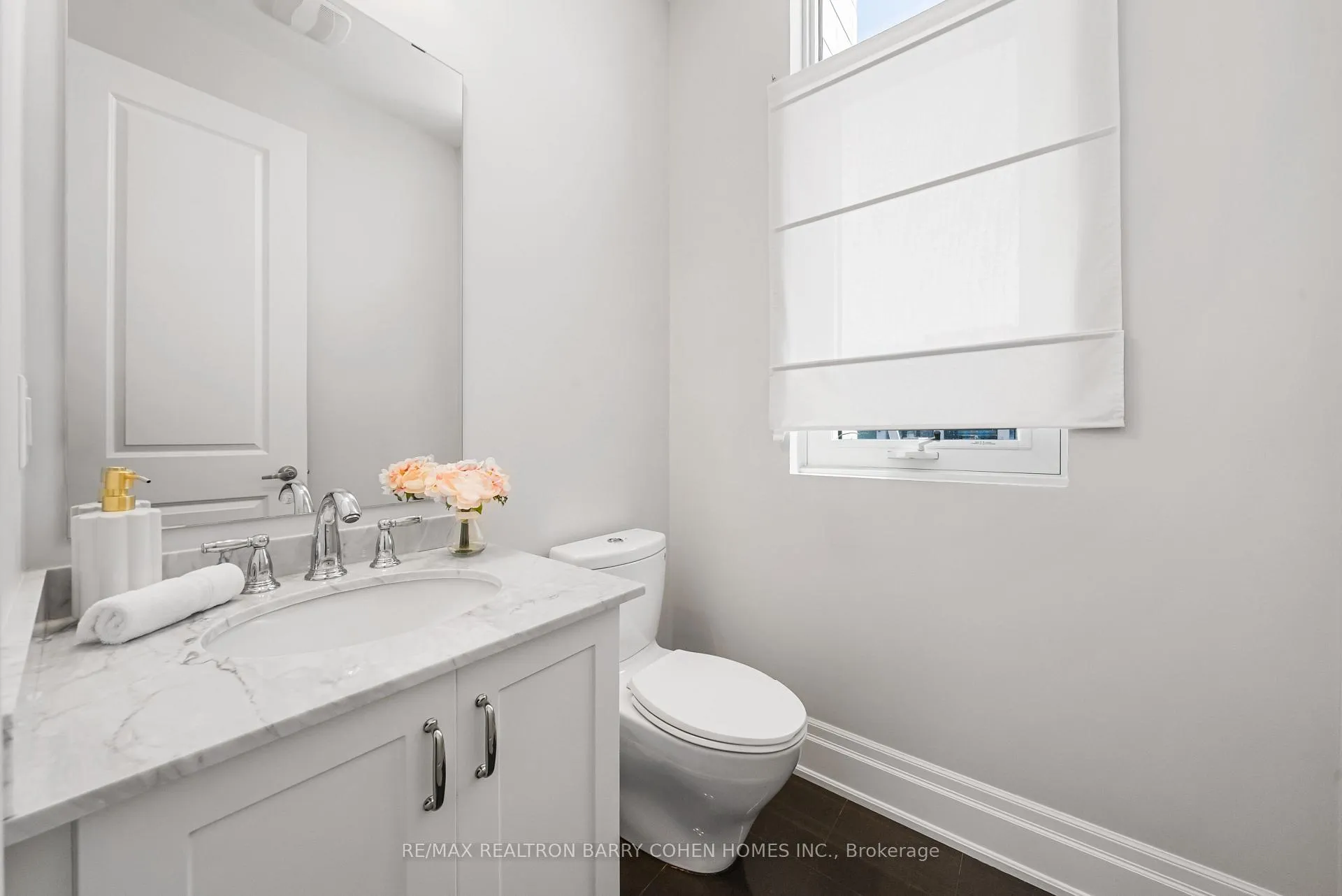 Photo 21 of 8 Heriot Place, Vaughan, Patterson — HOMEH