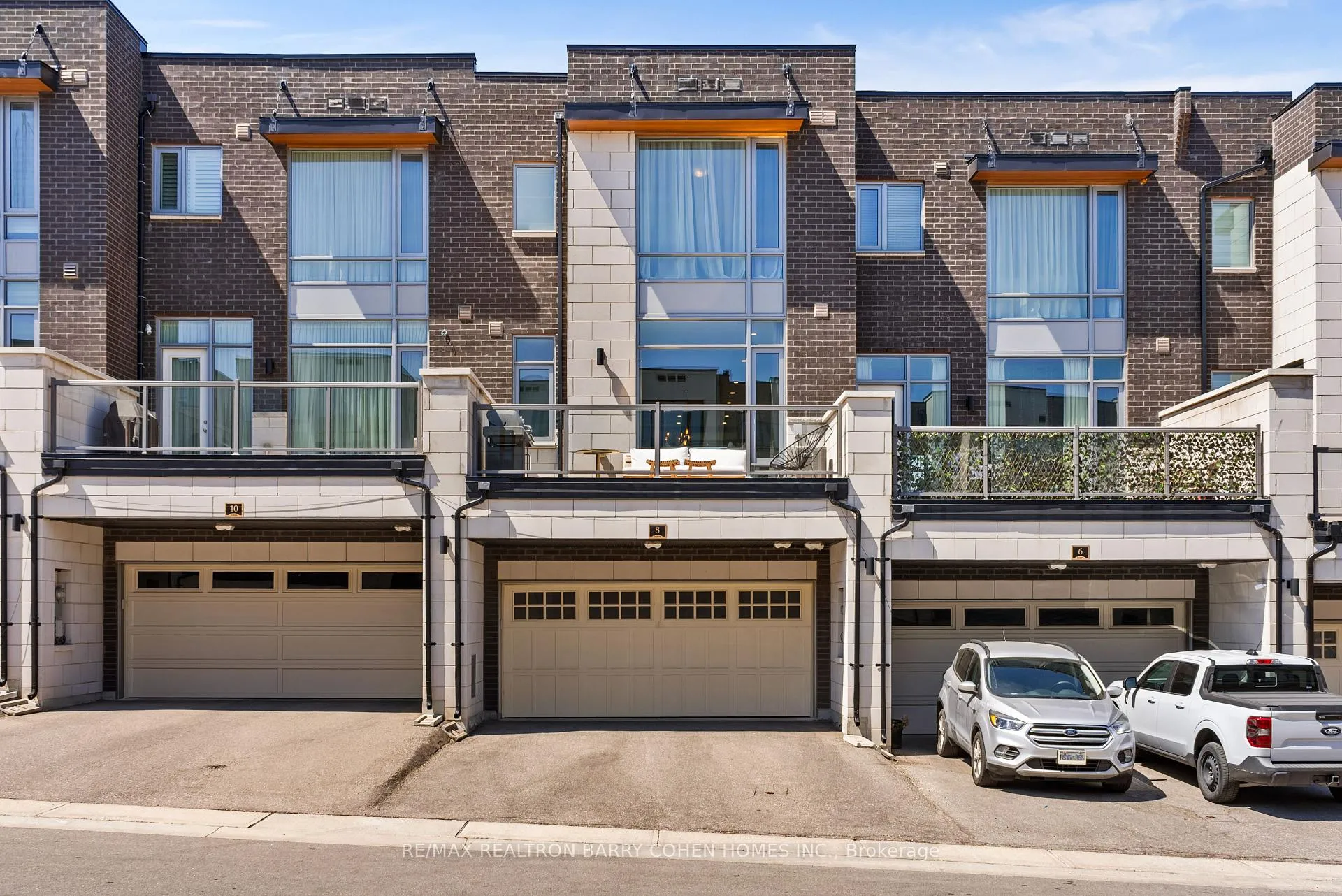 Photo 38 of 8 Heriot Place, Vaughan, Patterson — HOMEH