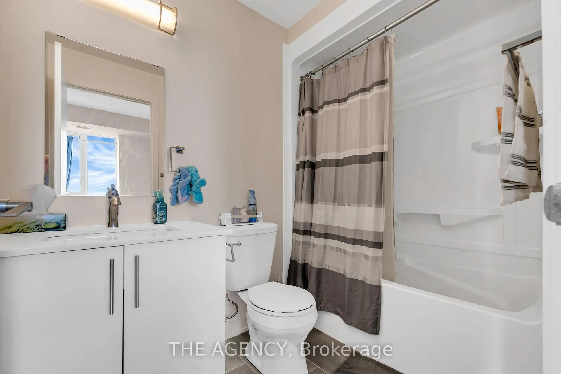 Photo 23 of Unit 1104, 128 King Street N, Waterloo, Downtown Waterloo — HOMEH