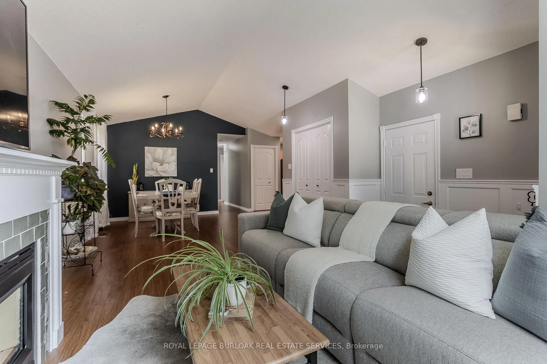 Photo 8 of 23 Annapolis Way, Hamilton, Butler — HOMEH