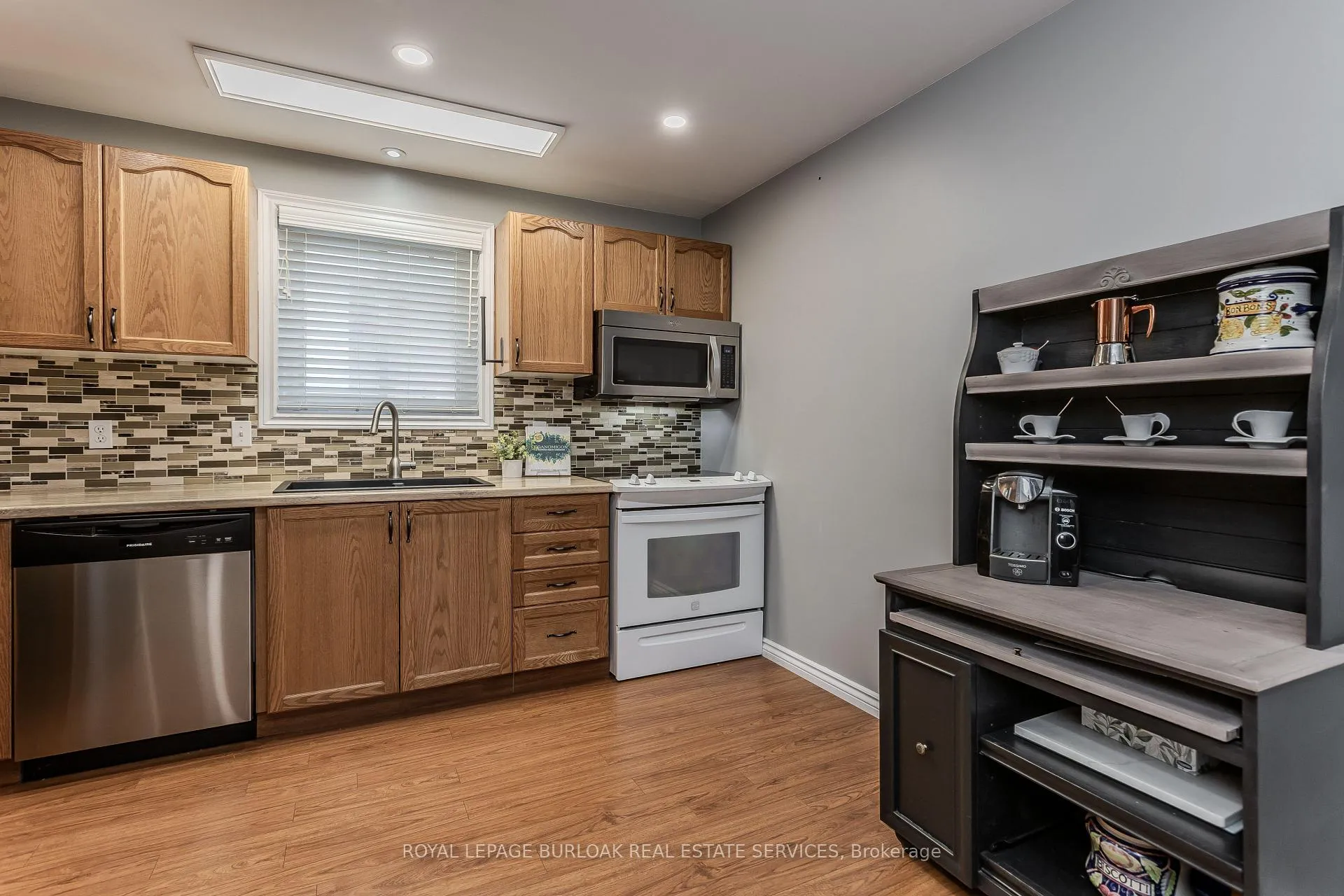 Photo 11 of 23 Annapolis Way, Hamilton, Butler — HOMEH