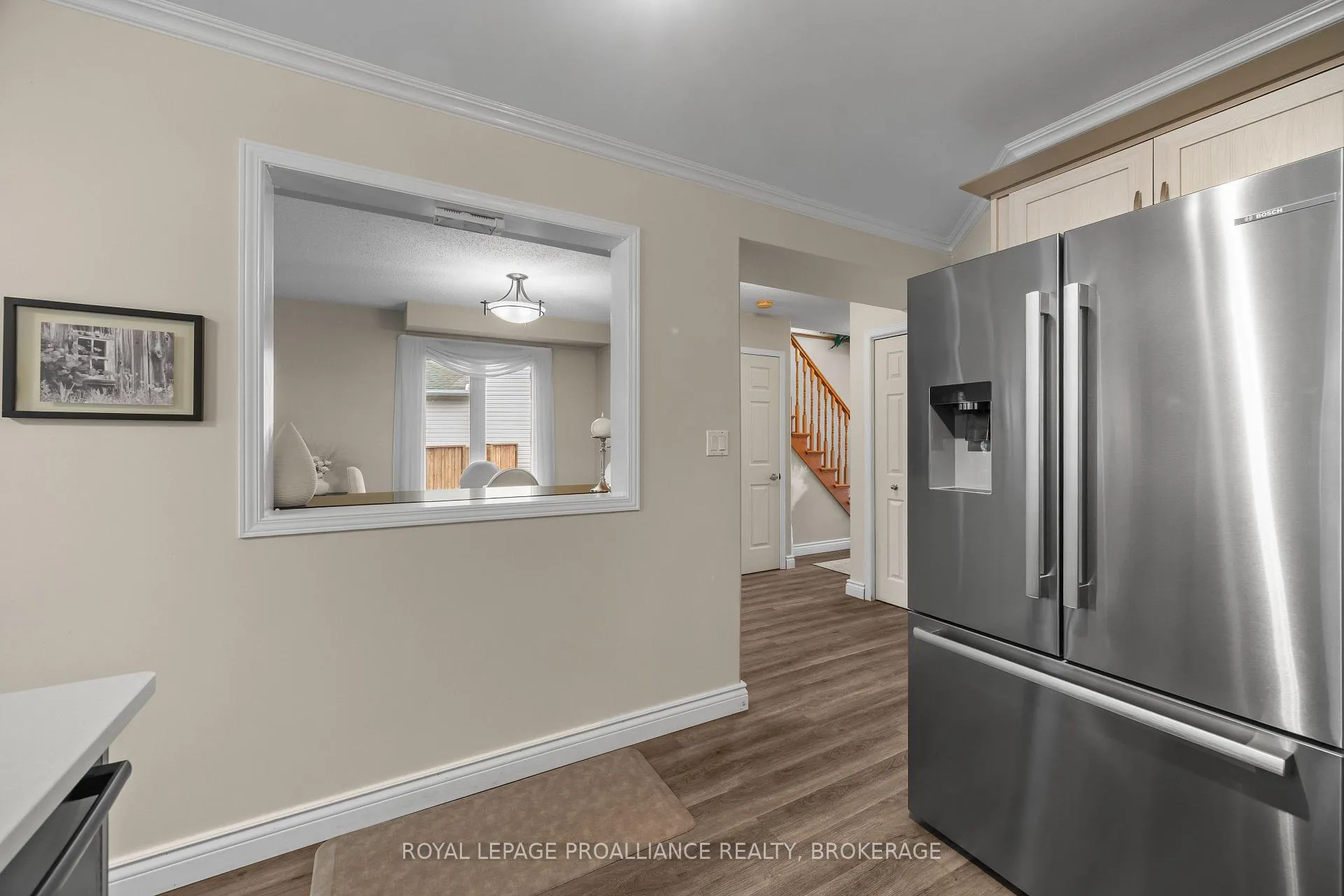 Photo 15 of 954 Rainbow Crescent, Kingston, Kingston East (Incl Barret Crt) — HOMEH