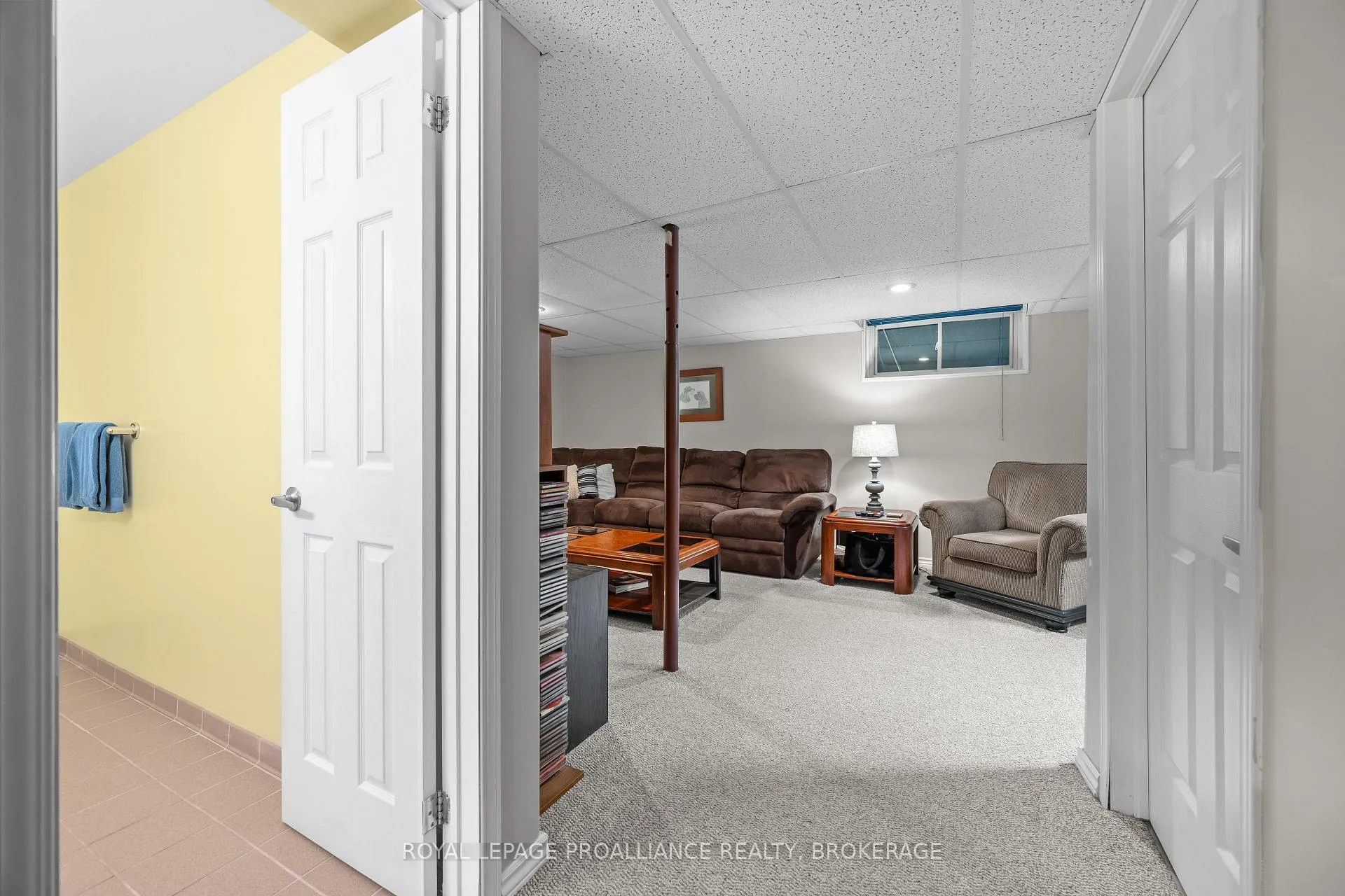 Photo 30 of 954 Rainbow Crescent, Kingston, Kingston East (Incl Barret Crt) — HOMEH