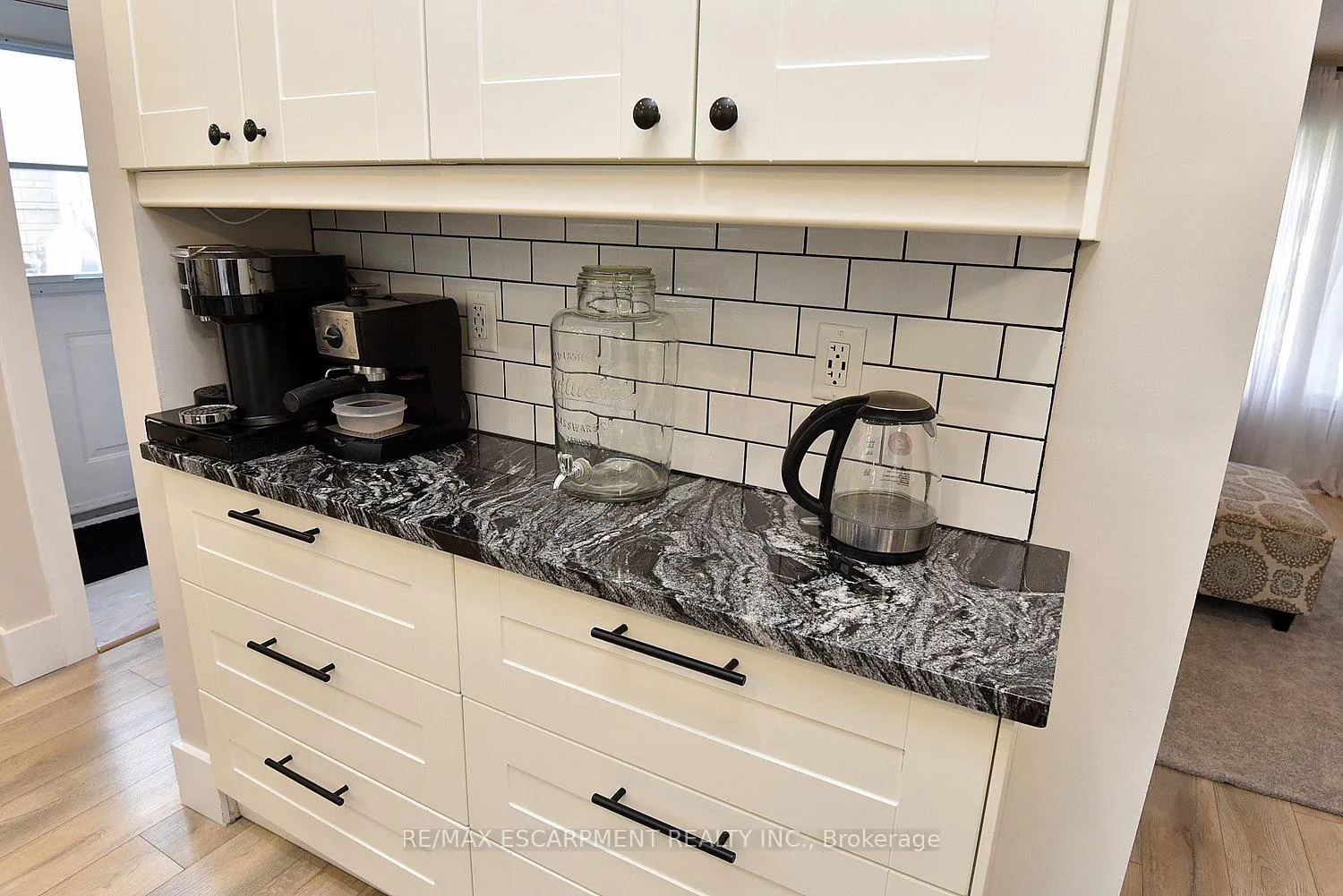 Photo 10 of 1091 Upper Wellington Street, Hamilton, Bruleville — HOMEH
