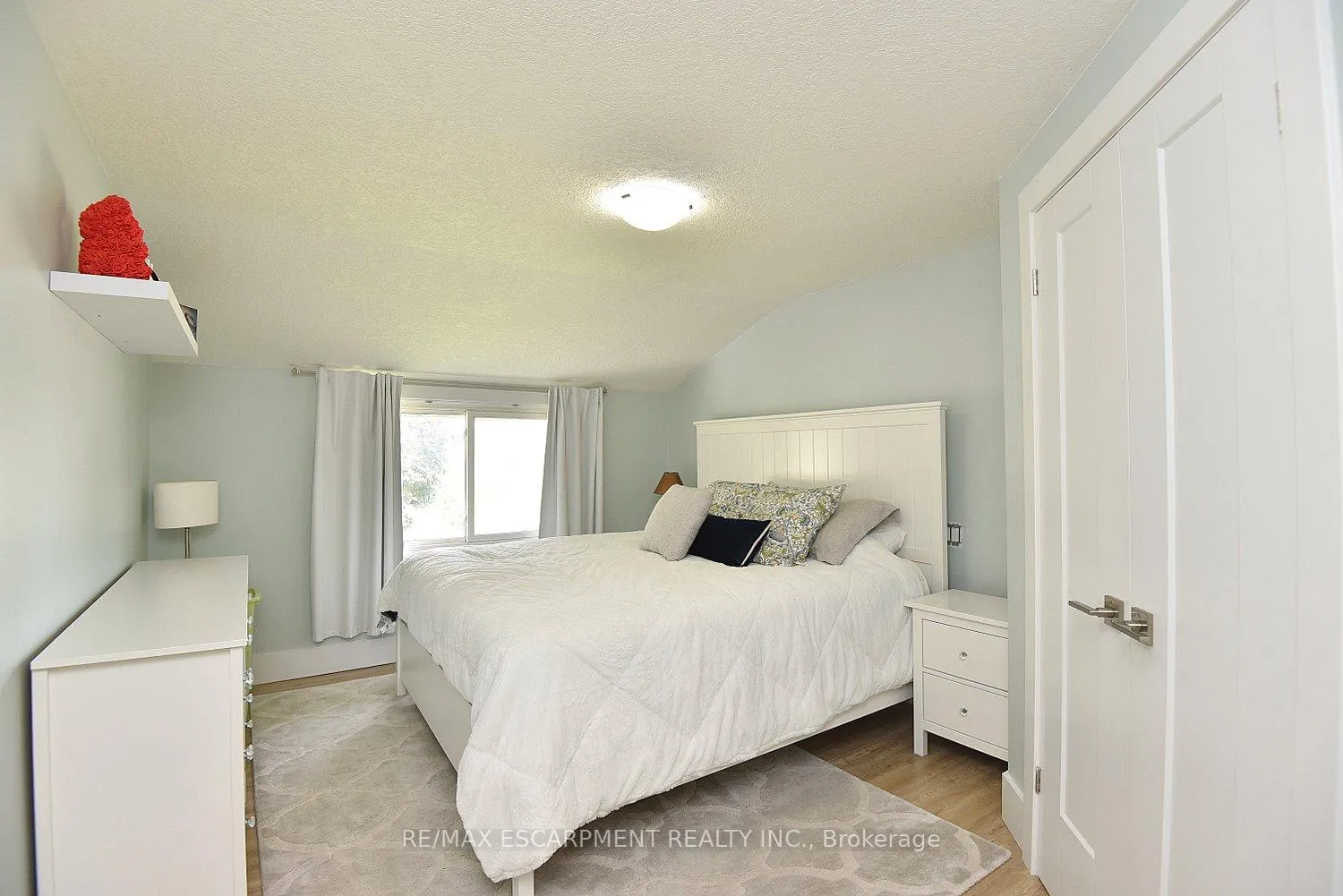 Photo 19 of 1091 Upper Wellington Street, Hamilton, Bruleville — HOMEH