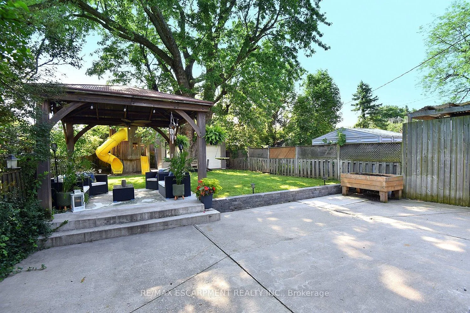 Photo 36 of 1091 Upper Wellington Street, Hamilton, Bruleville — HOMEH