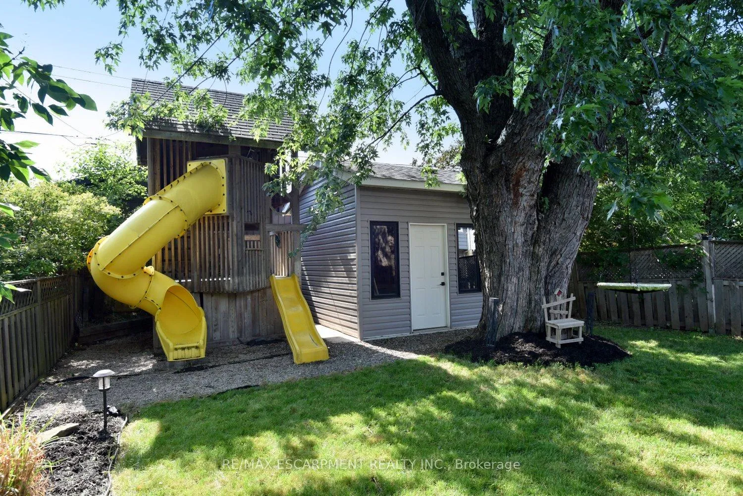 Photo 37 of 1091 Upper Wellington Street, Hamilton, Bruleville — HOMEH