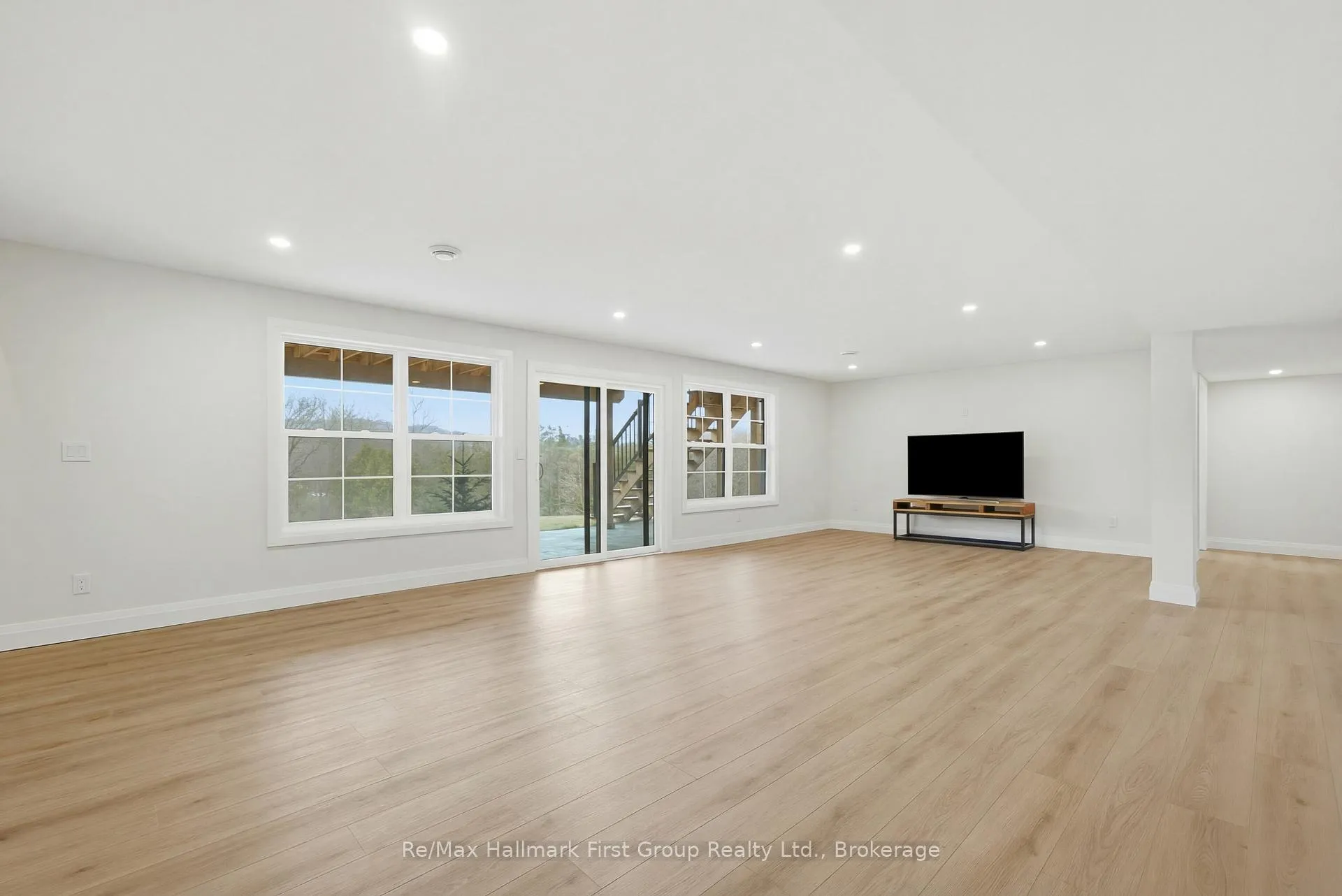 Photo 36 of 8 Archibald Court, Hamilton, Homeside — HOMEH