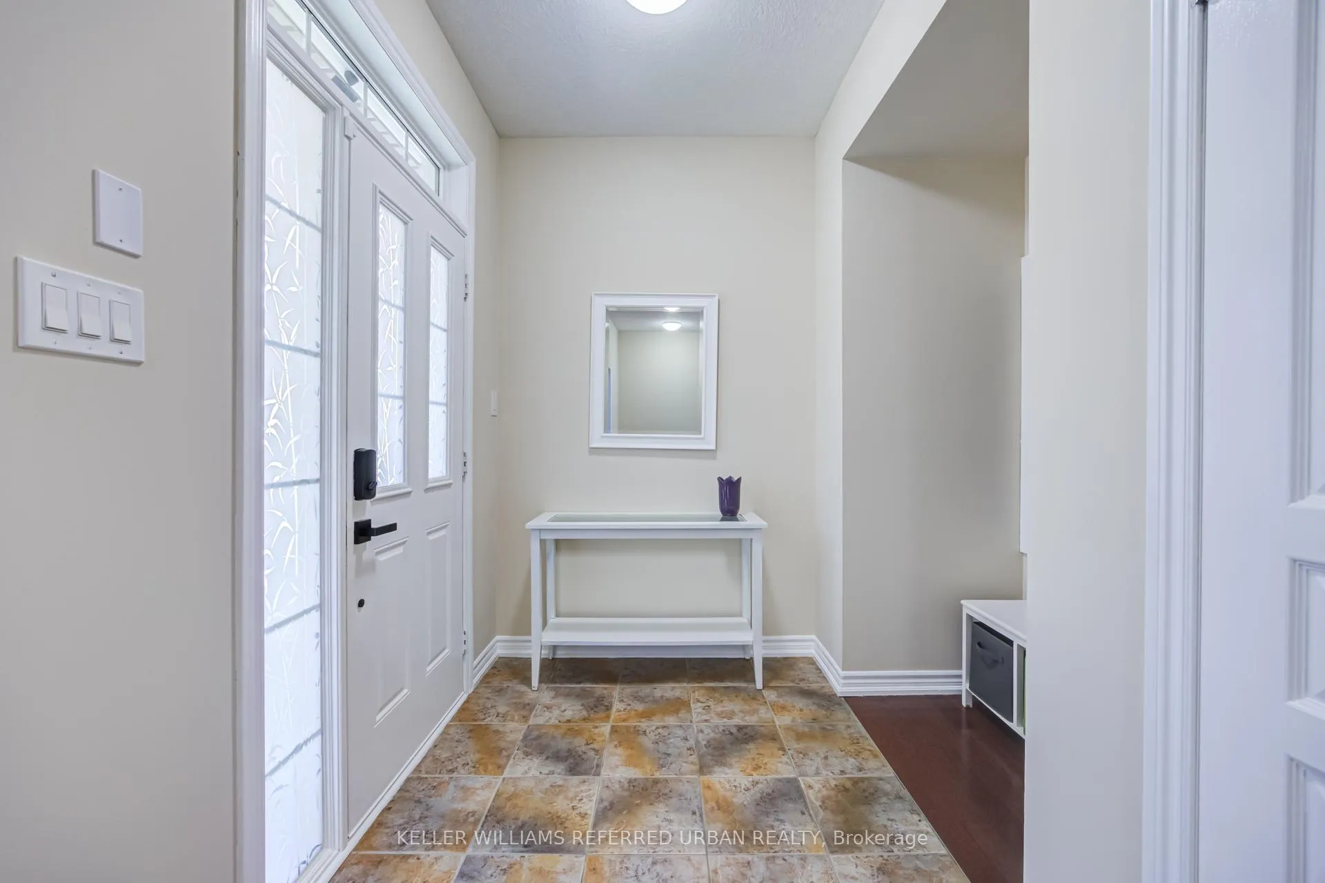 Photo 5 of 141 Whitwell Way, Hamilton, Binbrook — HOMEH
