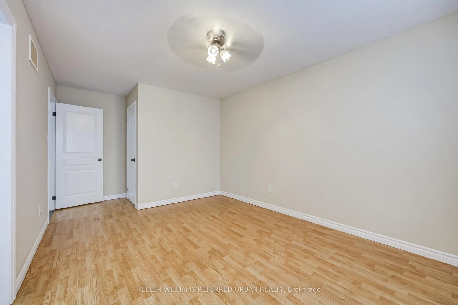 Photo 37 of 141 Whitwell Way, Hamilton, Binbrook — HOMEH