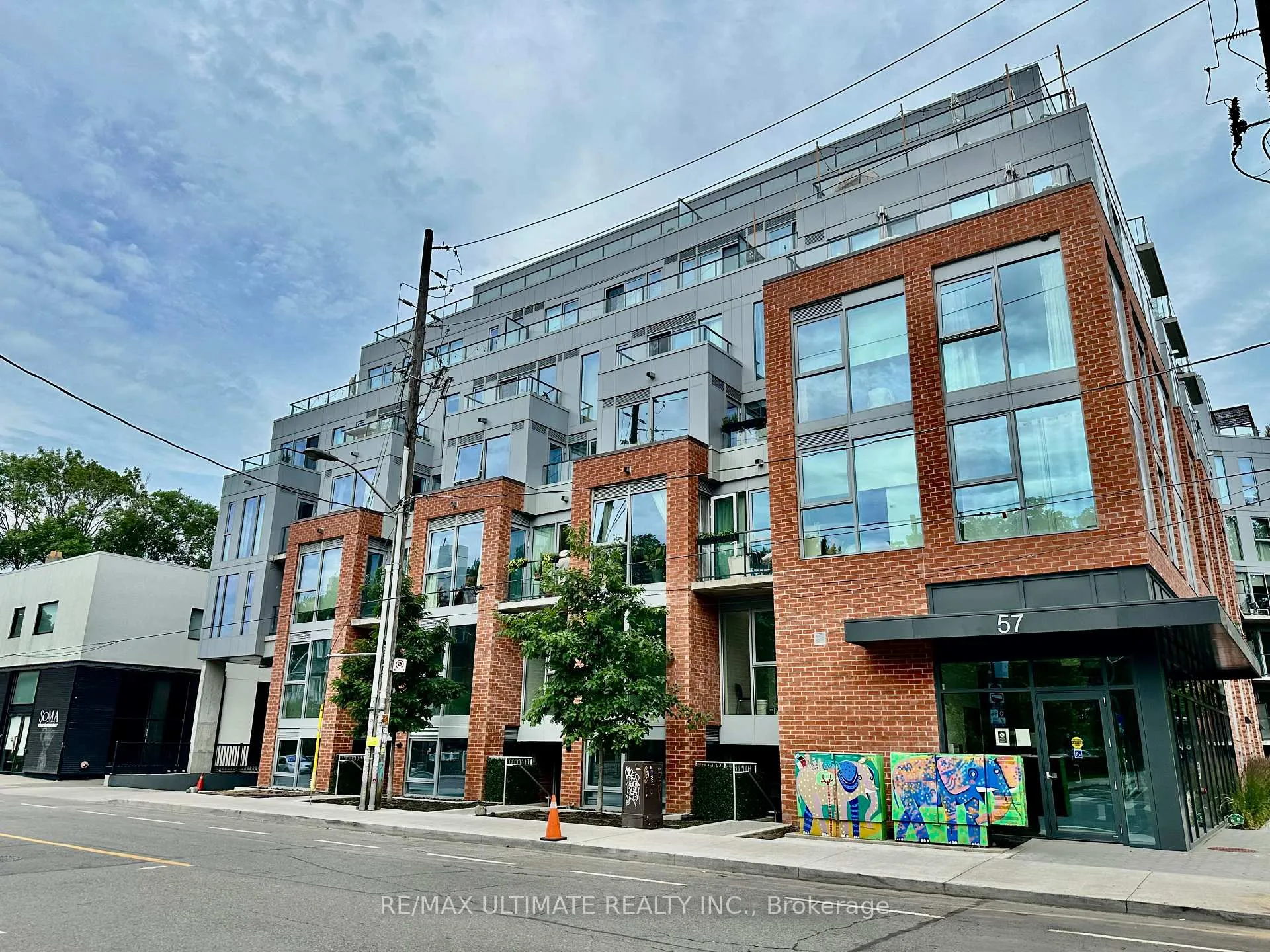 Front of Unit 704, 57 Brock Avenue