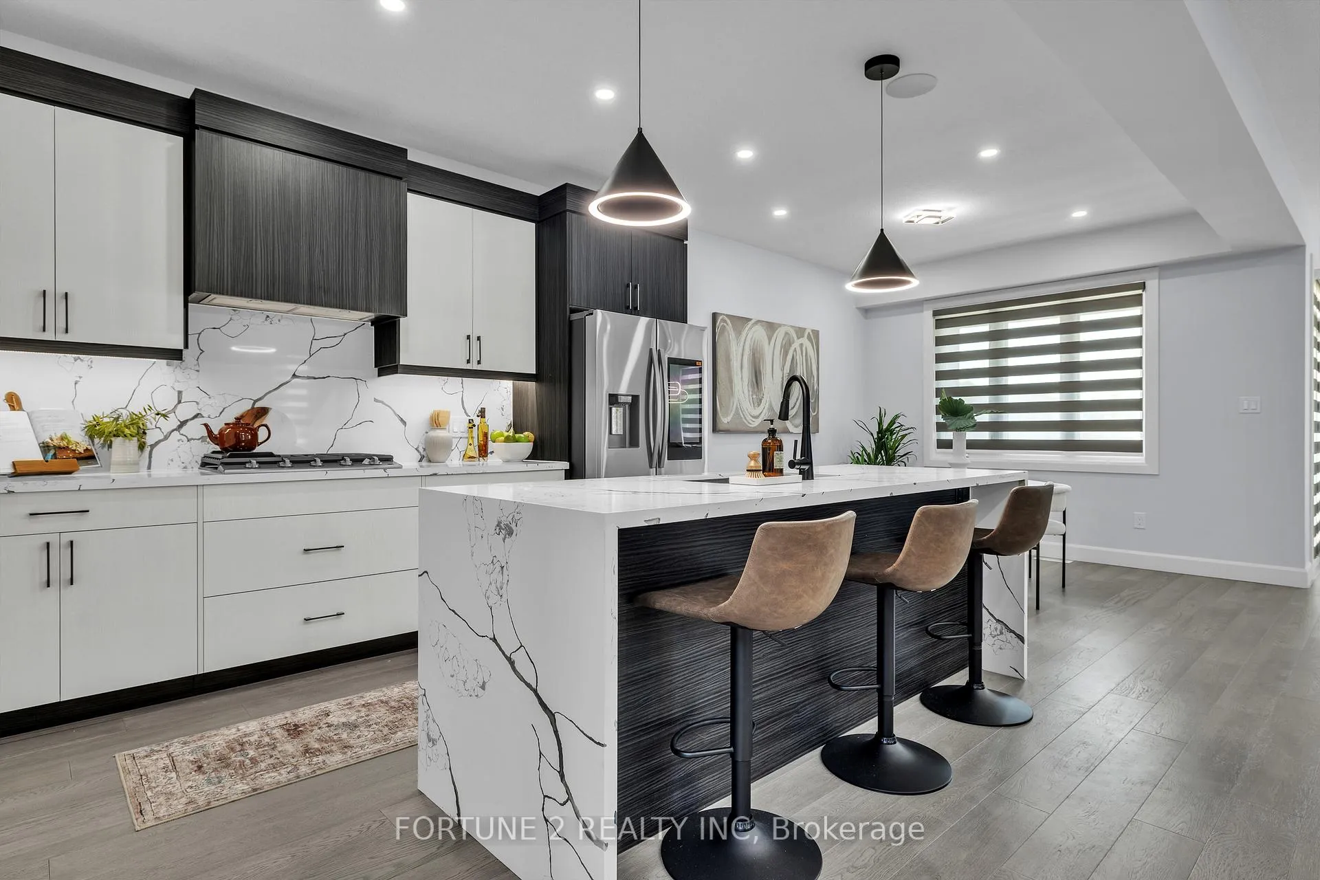Photo 11 of 1143 Hobbs Drive, London, South U — HOMEH