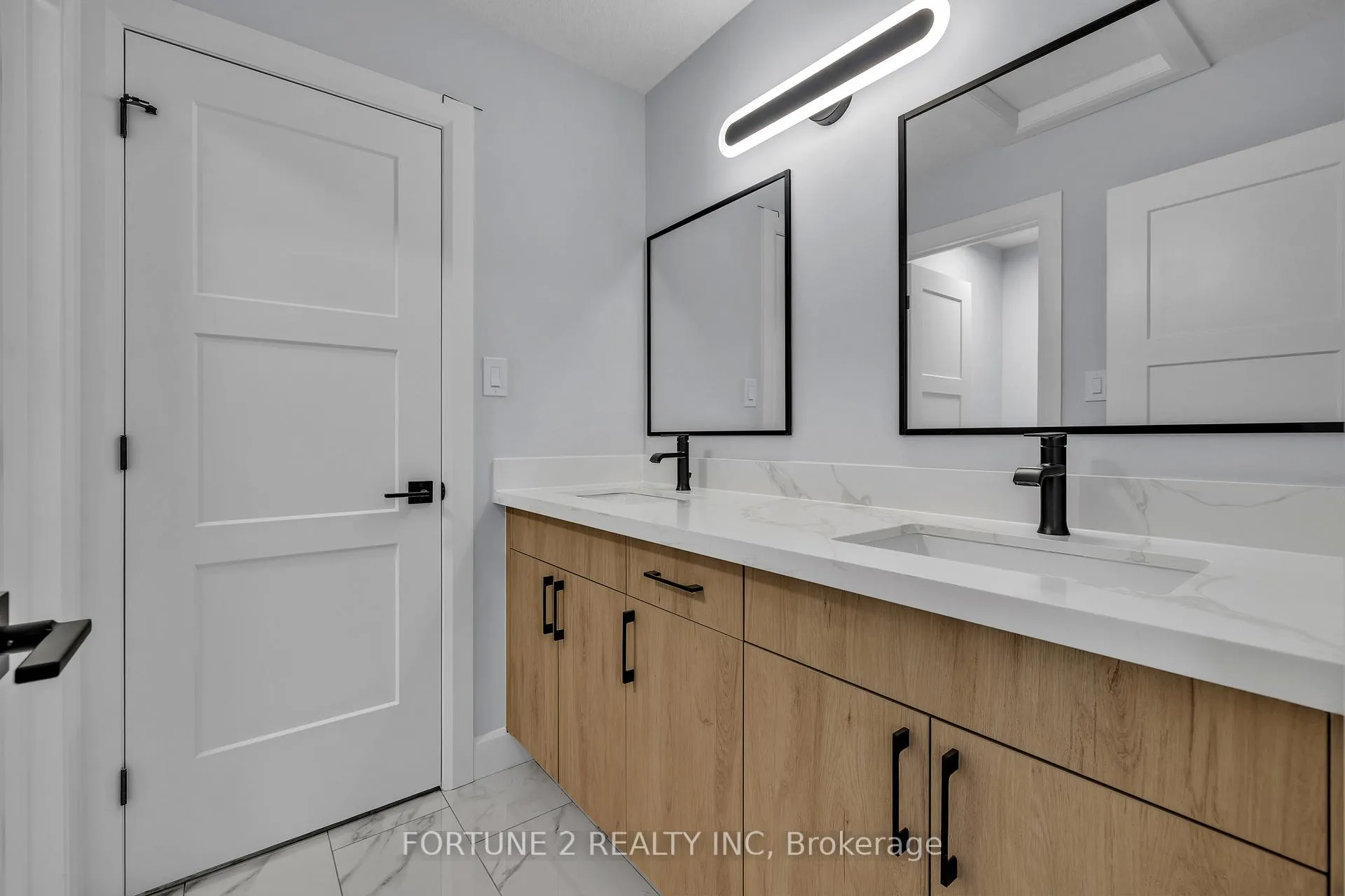 Photo 27 of 1143 Hobbs Drive, London, South U — HOMEH