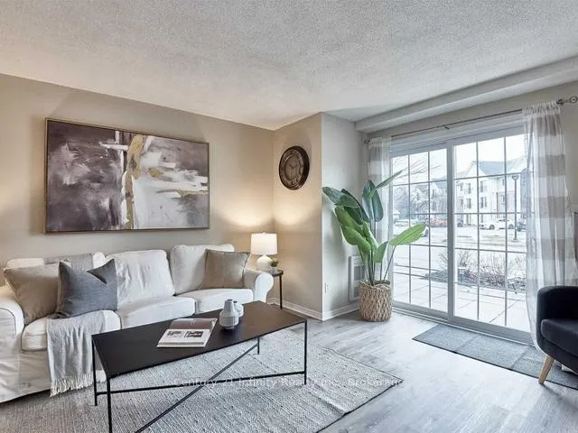Photo 4 of Unit 103, 91 Aspen Springs Drive, Clarington, Bowmanville — HOMEH