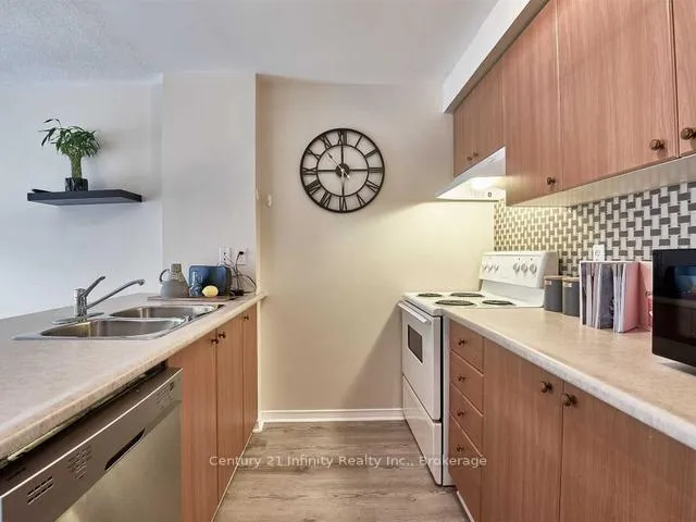 Photo 8 of Unit 103, 91 Aspen Springs Drive, Clarington, Bowmanville — HOMEH