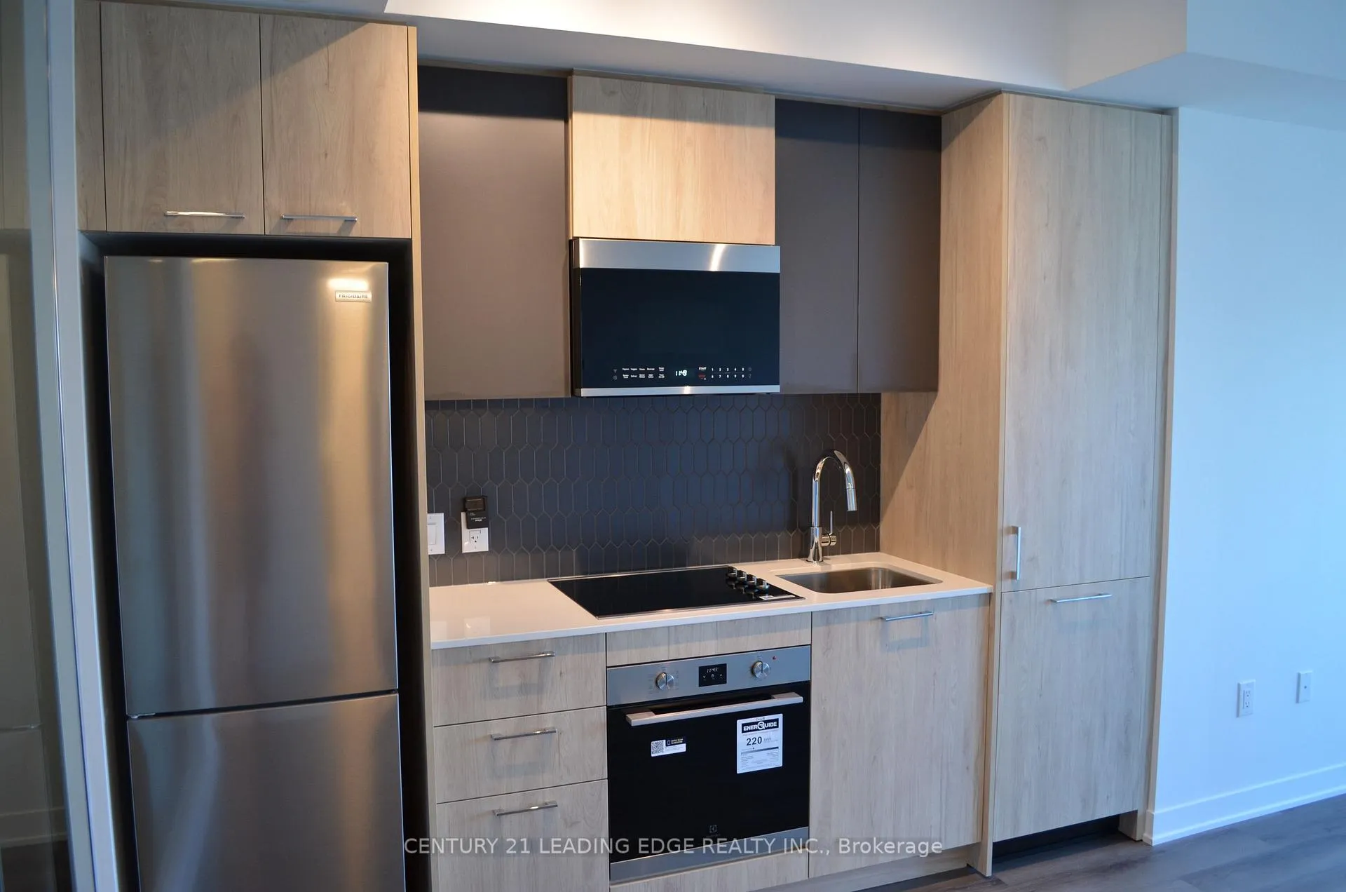 Photo 1 of Unit 2407, 10 Oak Street, Toronto, Regent Park — HOMEH