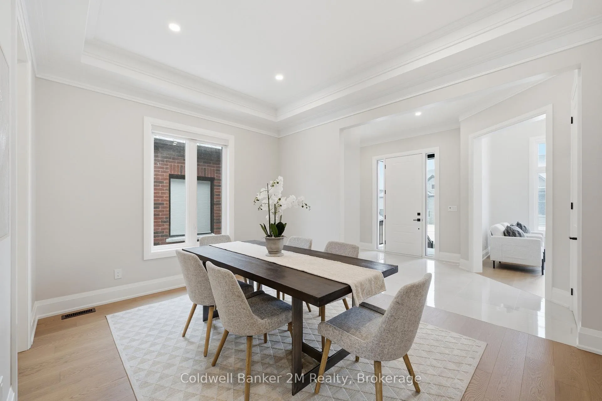 Photo 6 of 31 Lonetto Street, Whitby, Brooklin — HOMEH