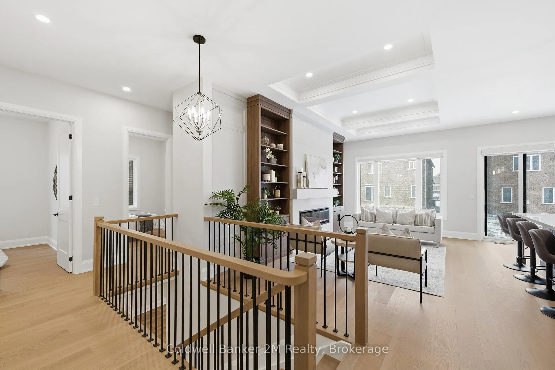 Photo 7 of 31 Lonetto Street, Whitby, Brooklin — HOMEH