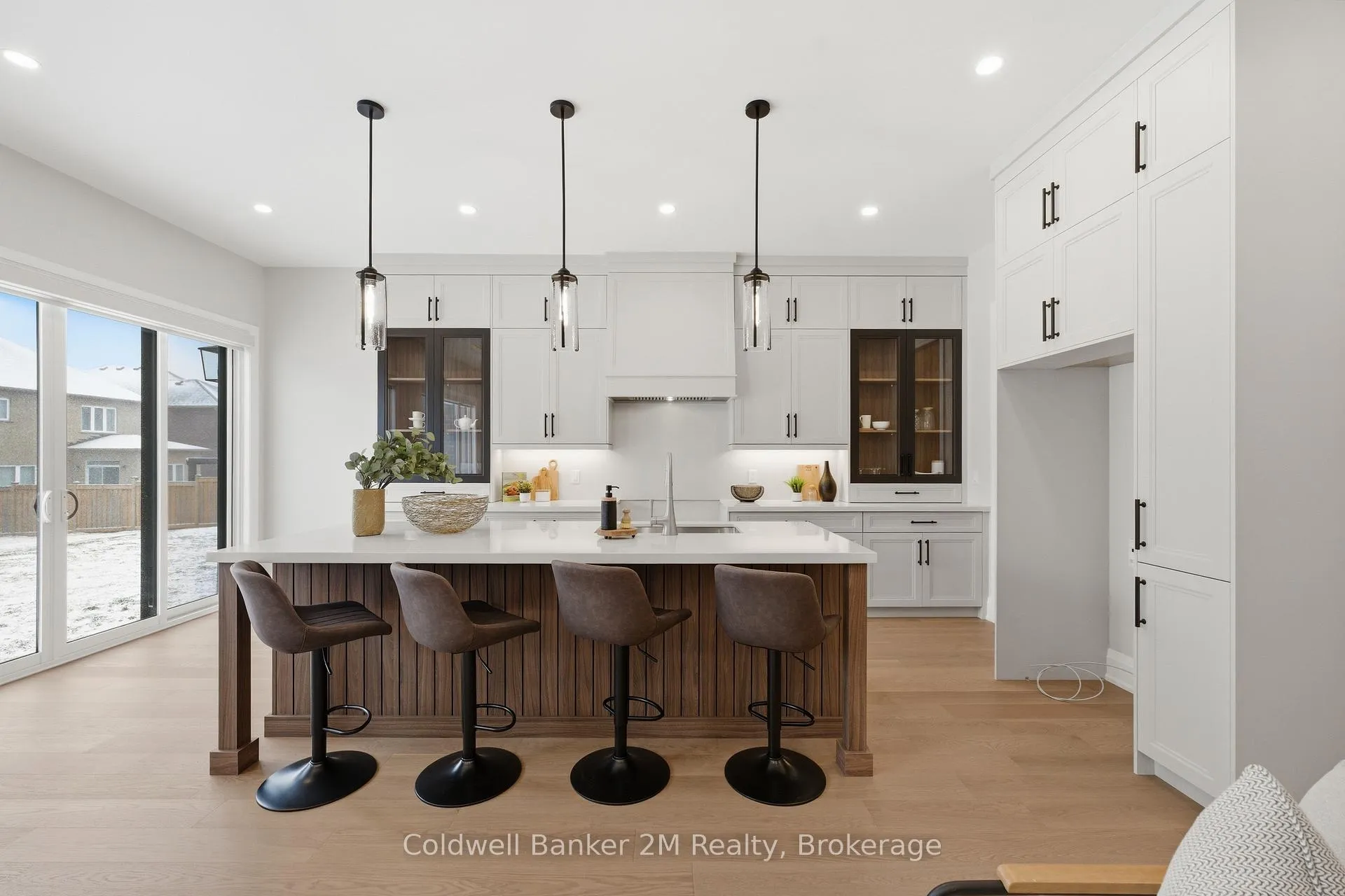 Photo 12 of 31 Lonetto Street, Whitby, Brooklin — HOMEH