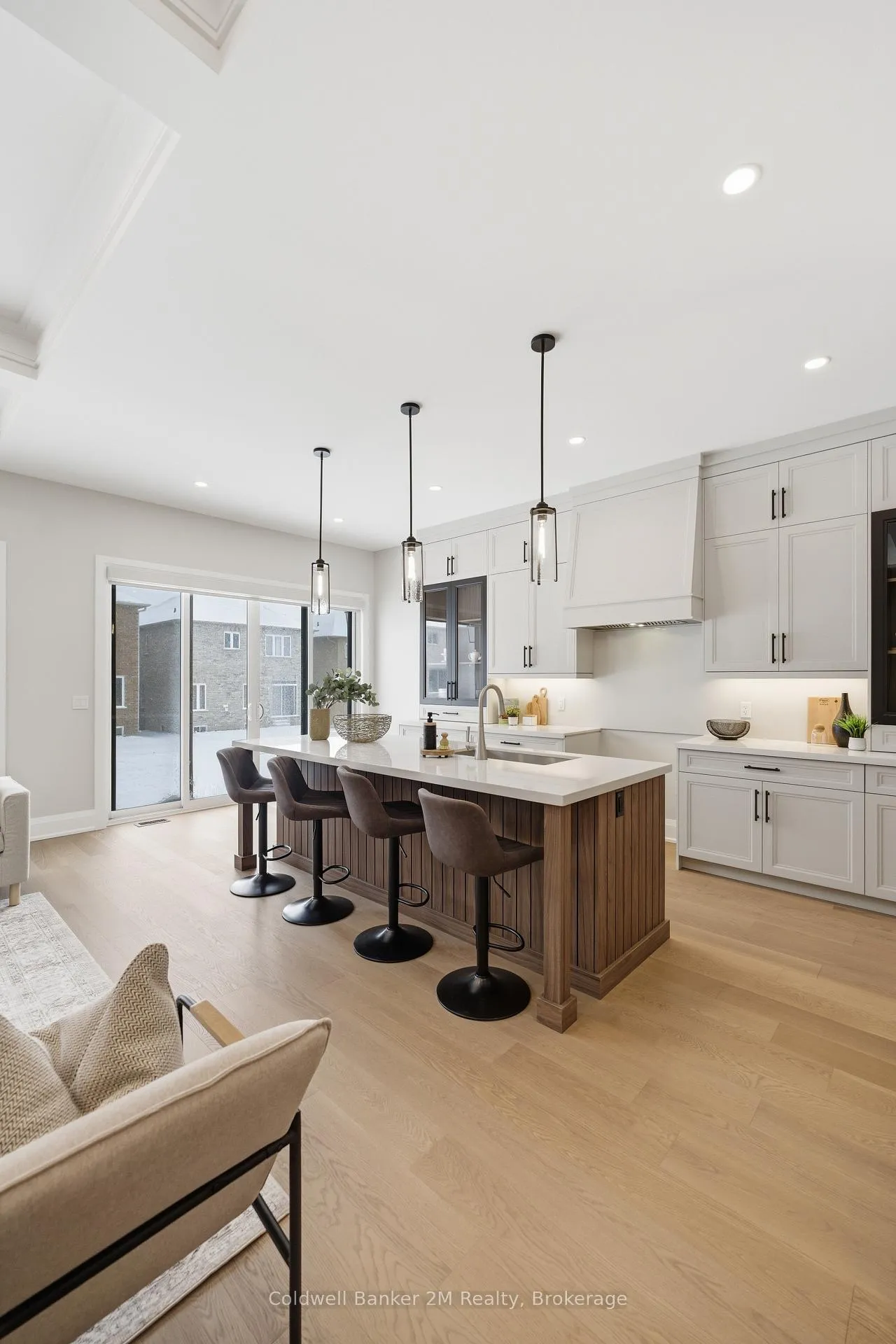 Photo 14 of 31 Lonetto Street, Whitby, Brooklin — HOMEH