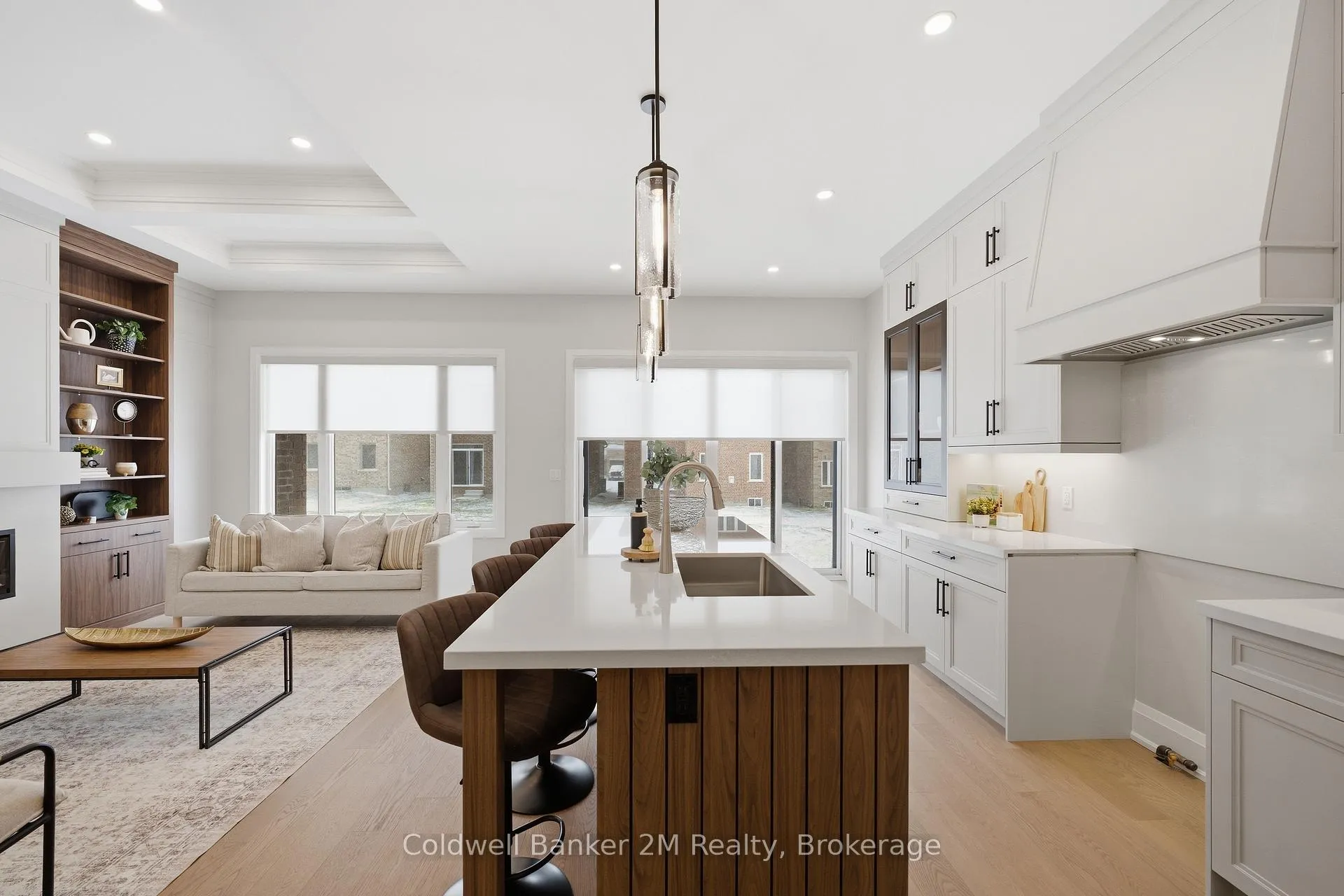 Photo 17 of 31 Lonetto Street, Whitby, Brooklin — HOMEH