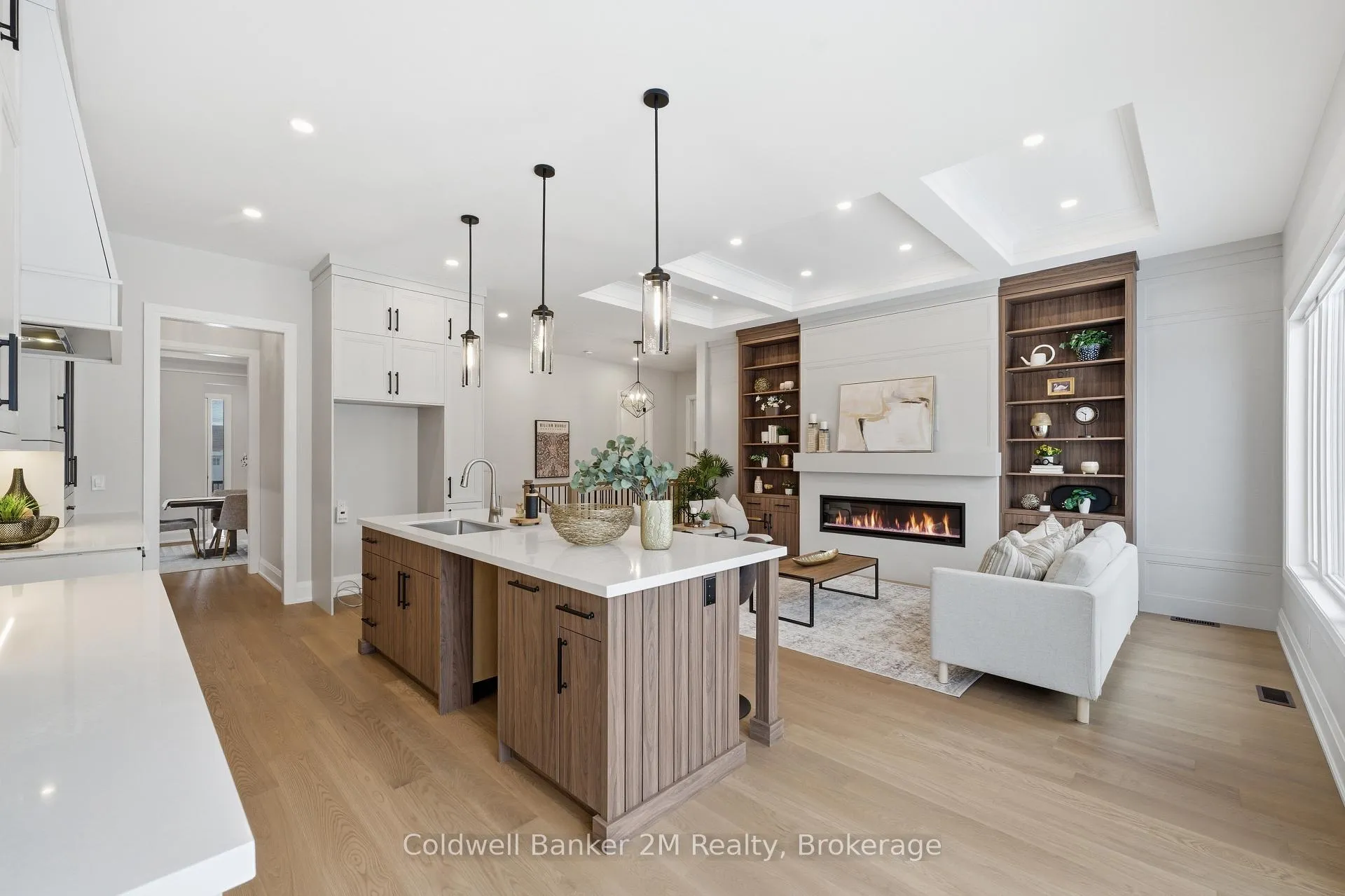 Photo 18 of 31 Lonetto Street, Whitby, Brooklin — HOMEH