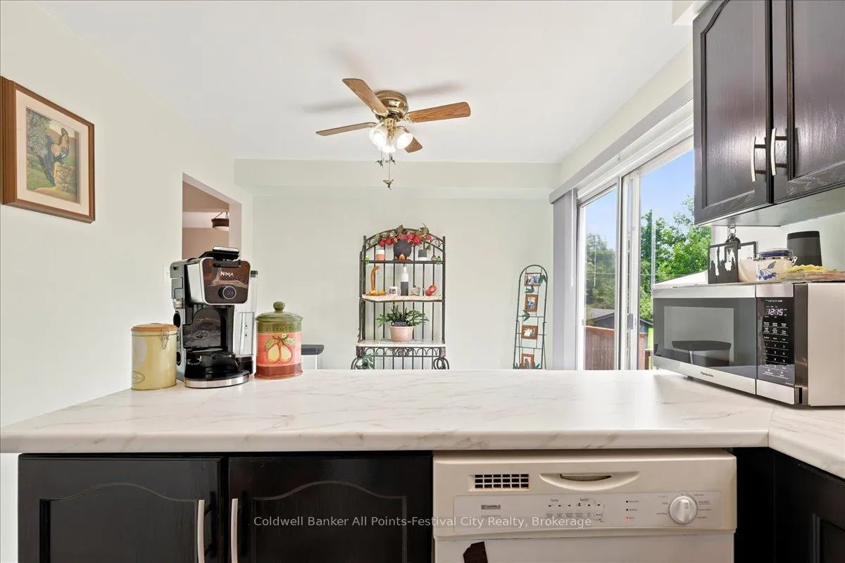Photo 18 of 75 Edison Crescent, Stratford — HOMEH
