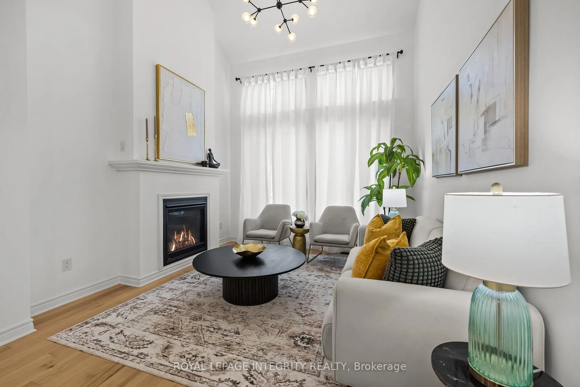 Photo 10 of 691 Capricorn Circle, Ottawa, Riverside South/Gloucester Glen — HOMEH