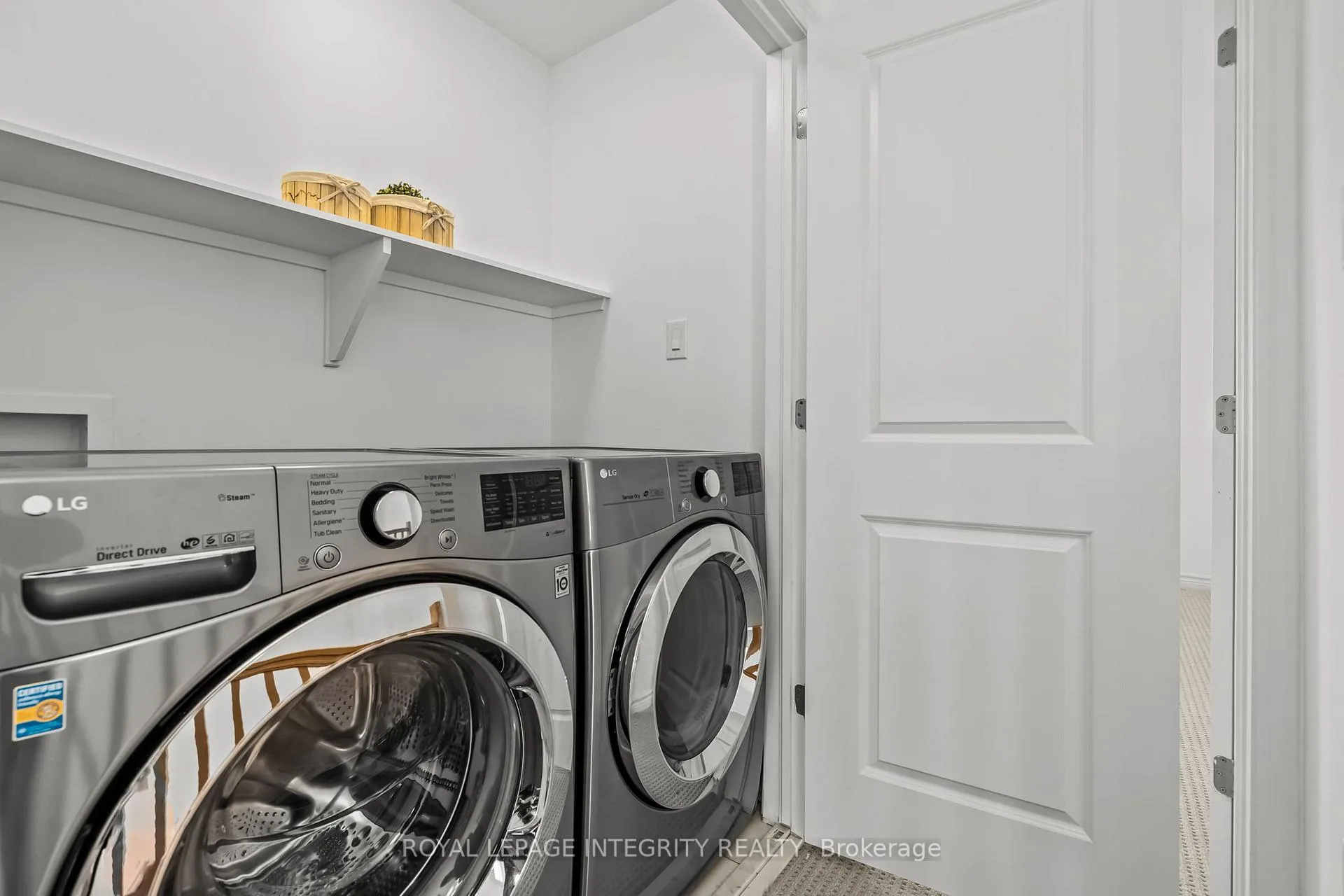 Photo 23 of 691 Capricorn Circle, Ottawa, Riverside South/Gloucester Glen — HOMEH