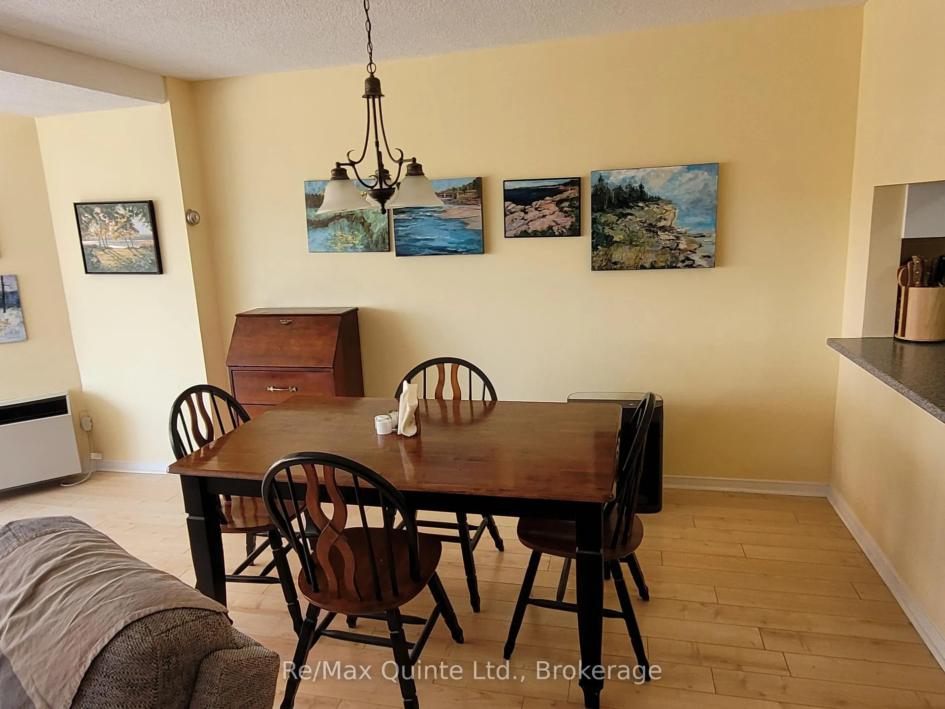 Photo 9 of Unit 403, 350 Front Street, Belleville, Belleville Ward — HOMEH