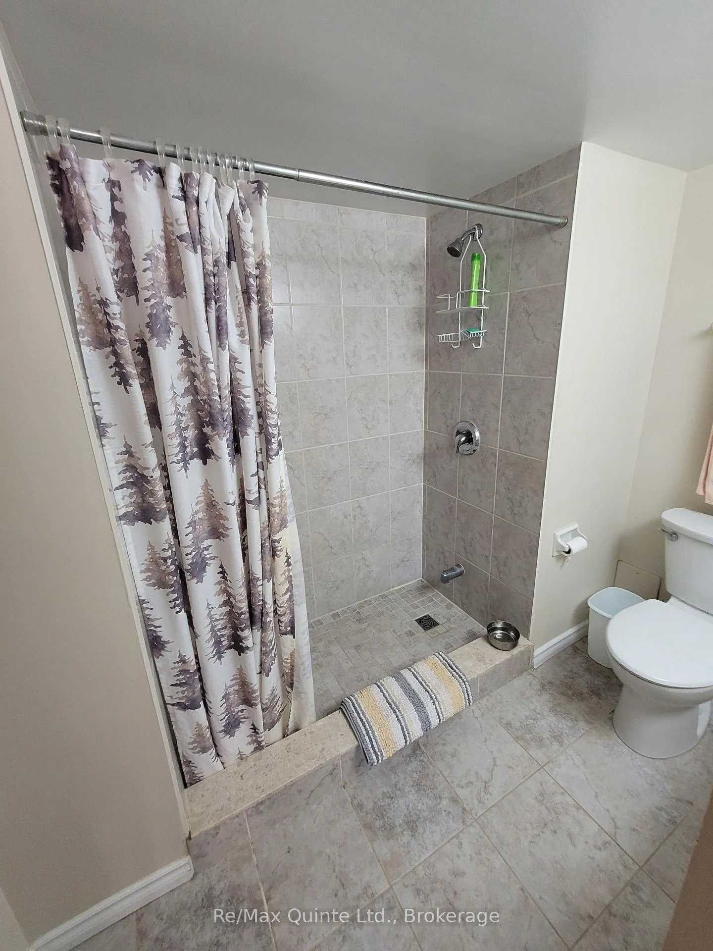 Photo 13 of Unit 403, 350 Front Street, Belleville, Belleville Ward — HOMEH