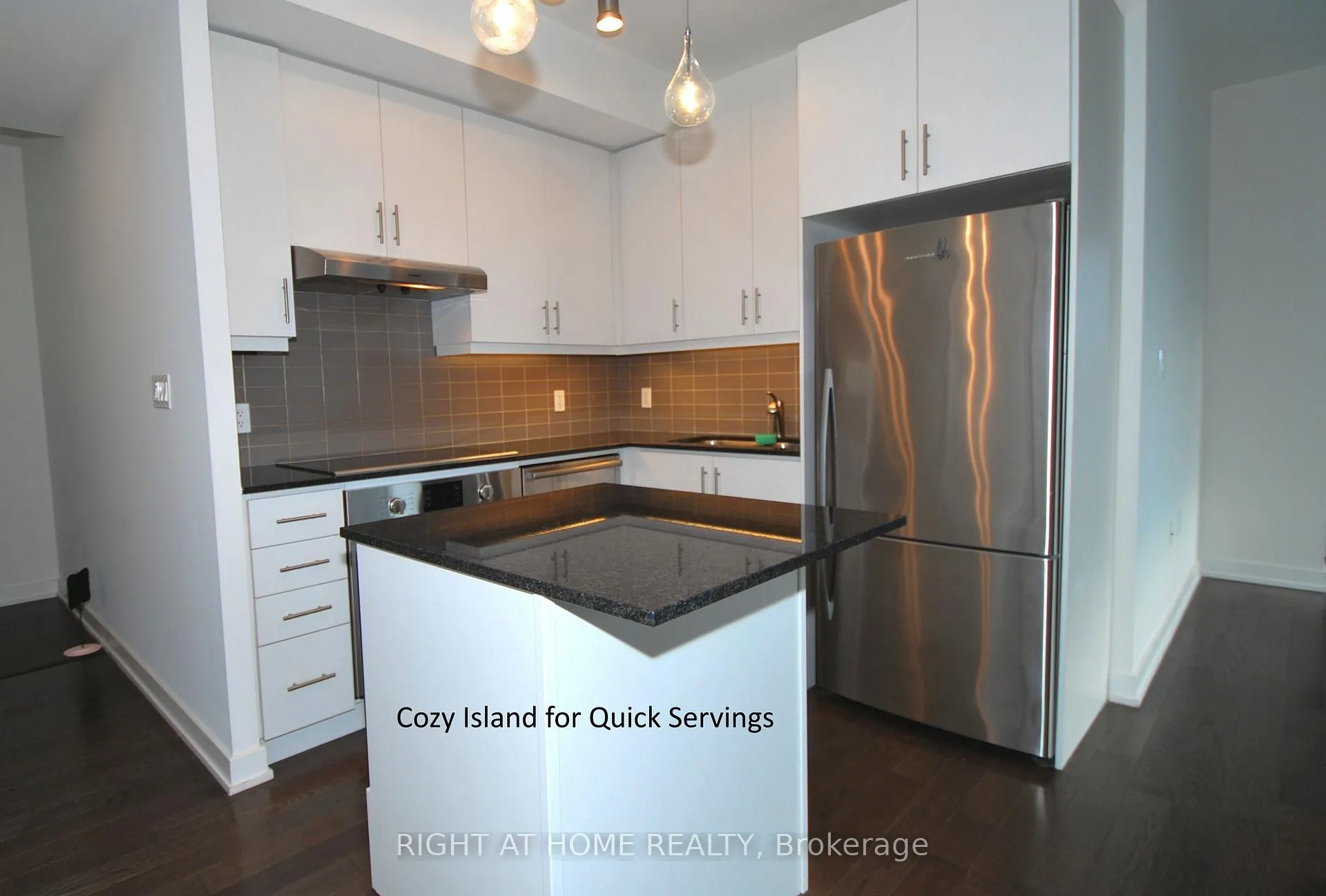 Photo 6 of Unit 1708, 1 The Esplanade Drive, Toronto, Waterfront Communities — HOMEH