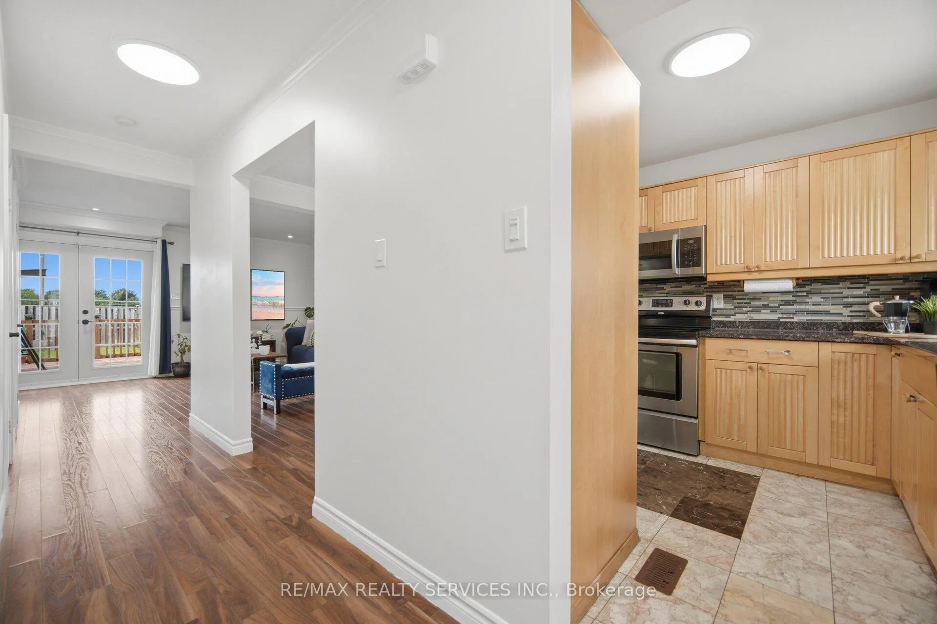 Photo 7 of 18 Gold Pine Court, Brampton, Northgate — HOMEH