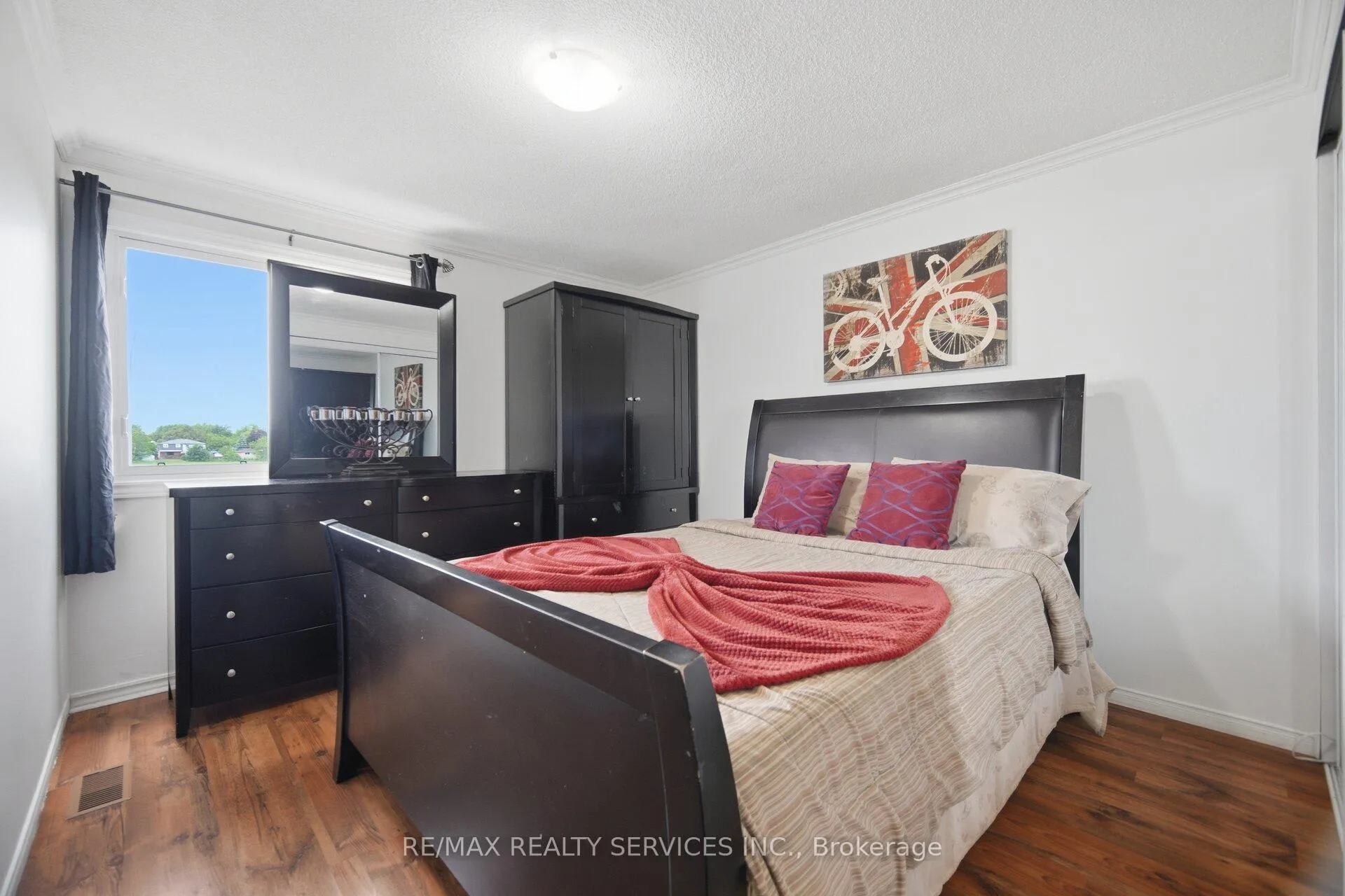 Photo 23 of 18 Gold Pine Court, Brampton, Northgate — HOMEH