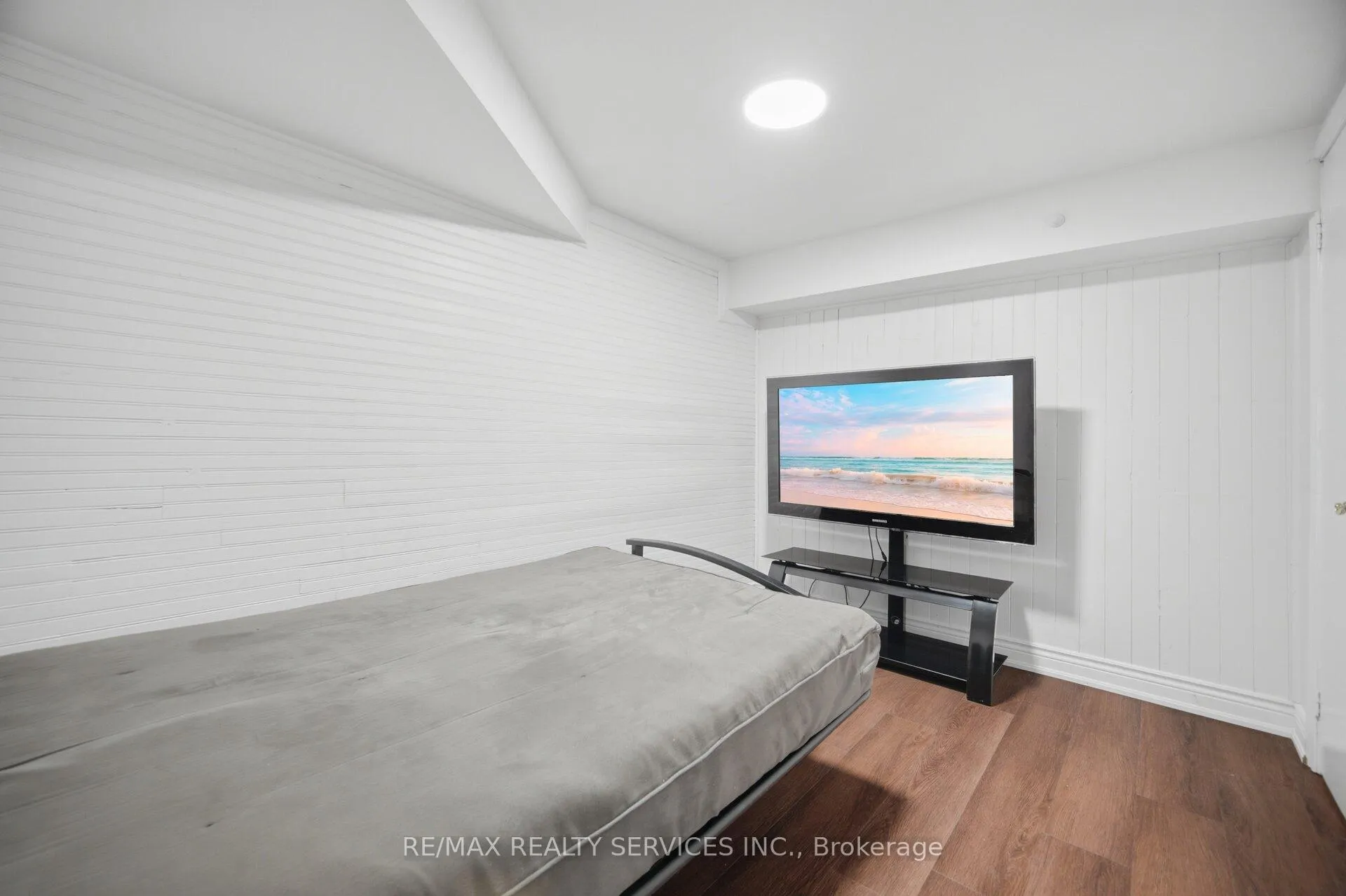Photo 36 of 18 Gold Pine Court, Brampton, Northgate — HOMEH