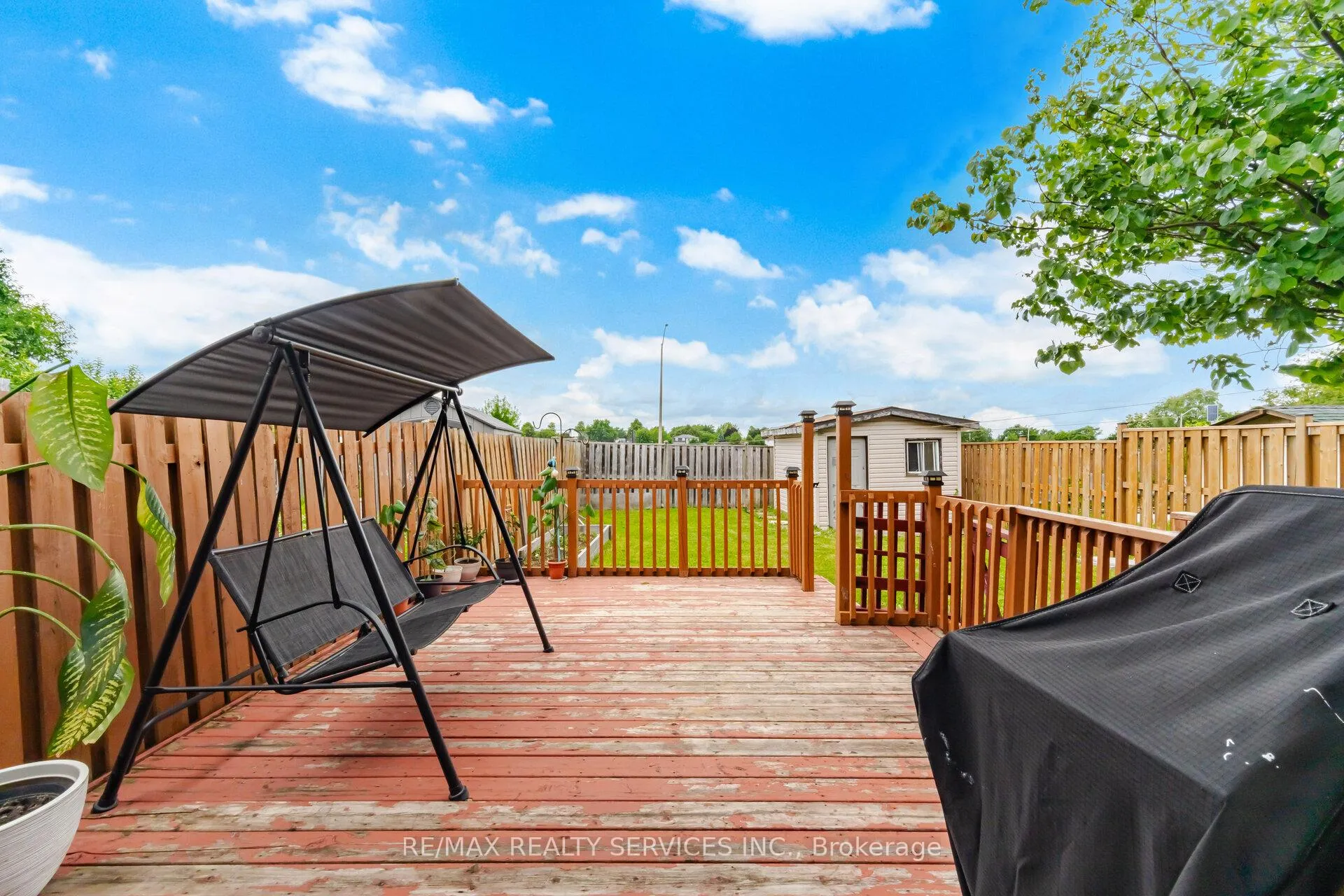 Photo 39 of 18 Gold Pine Court, Brampton, Northgate — HOMEH
