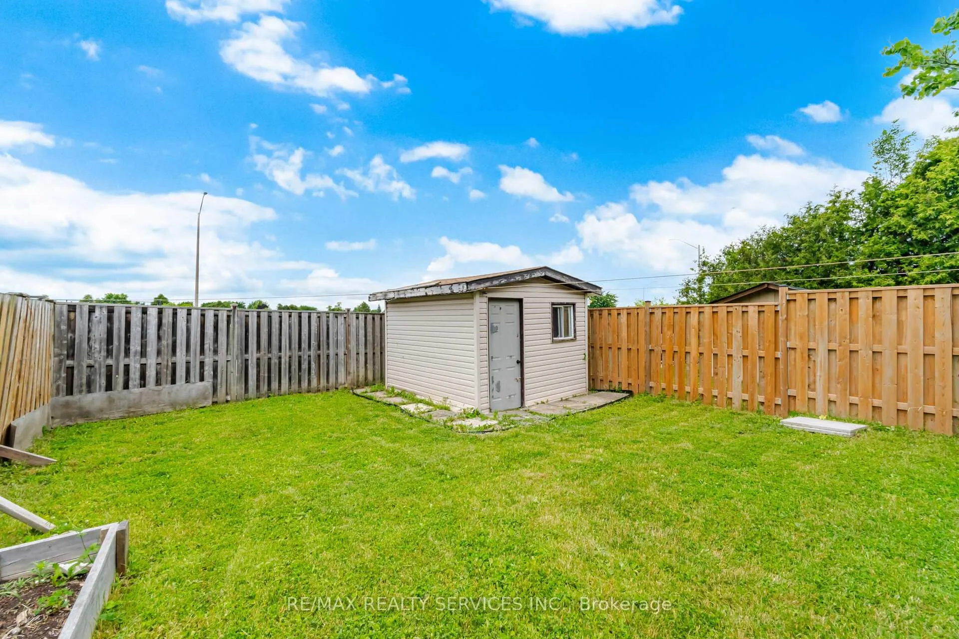 Photo 41 of 18 Gold Pine Court, Brampton, Northgate — HOMEH