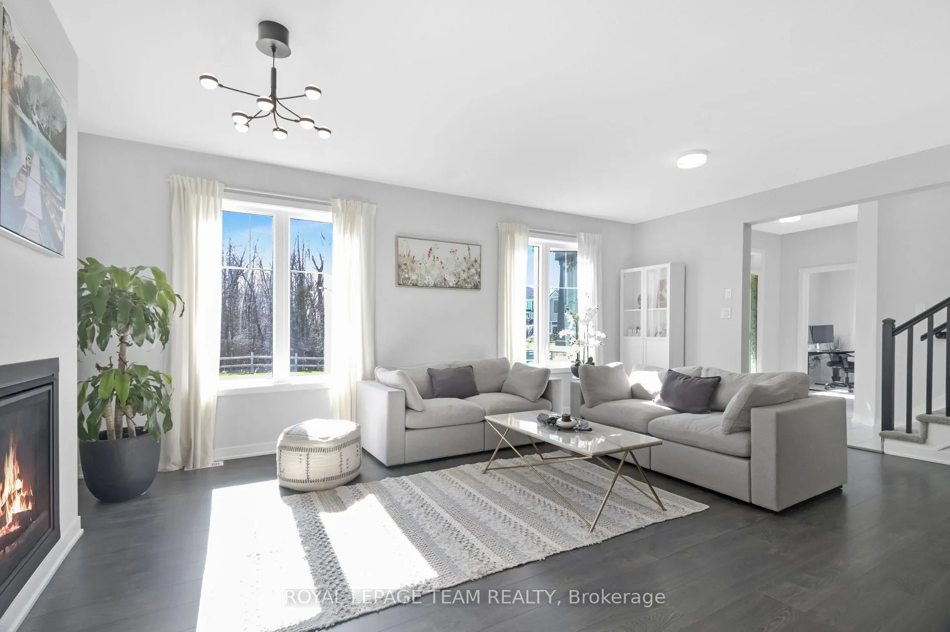 Photo 7 of 647 Cygnus Street, Ottawa, Barrhaven - Half Moon Bay — HOMEH
