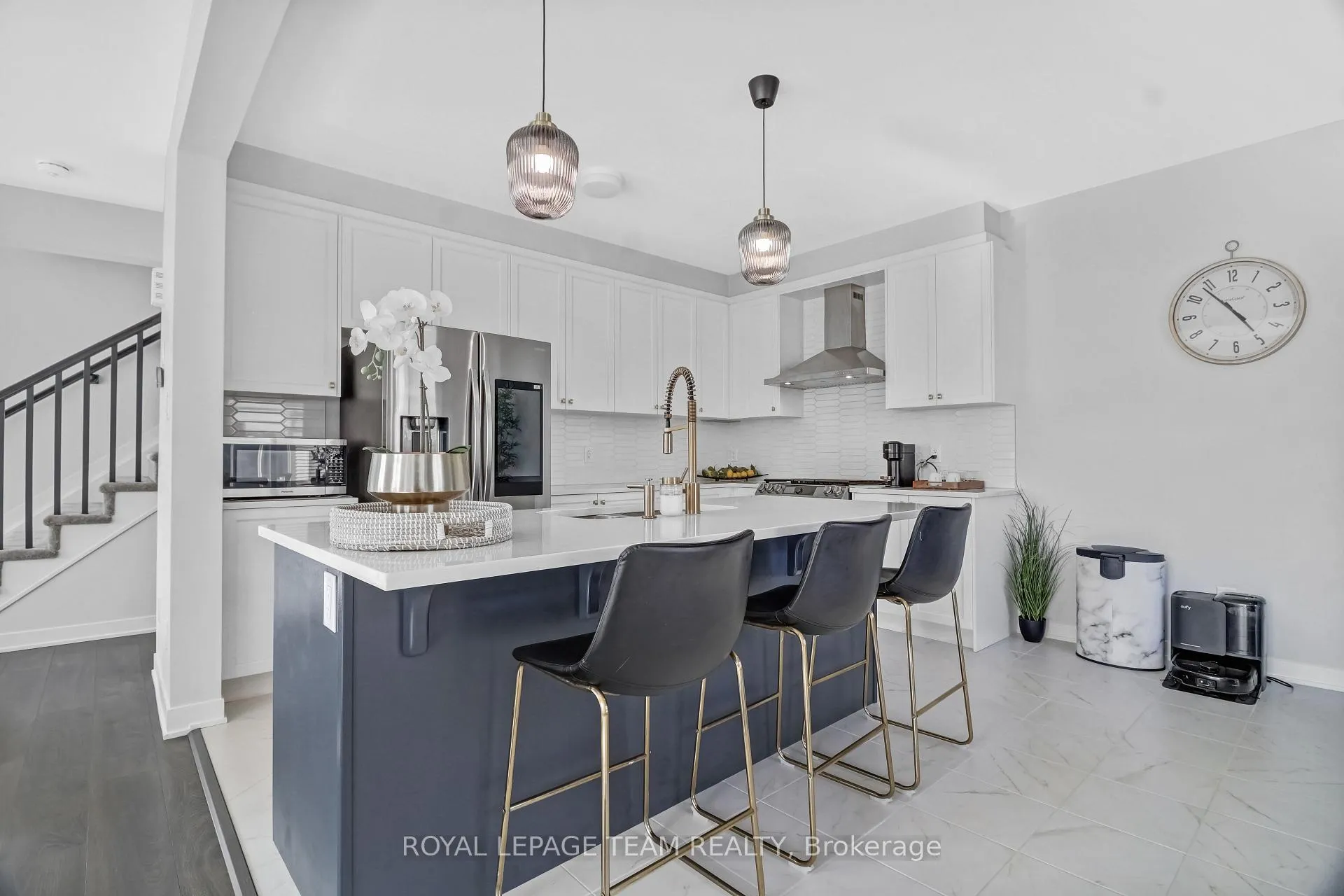 Photo 8 of 647 Cygnus Street, Ottawa, Barrhaven - Half Moon Bay — HOMEH