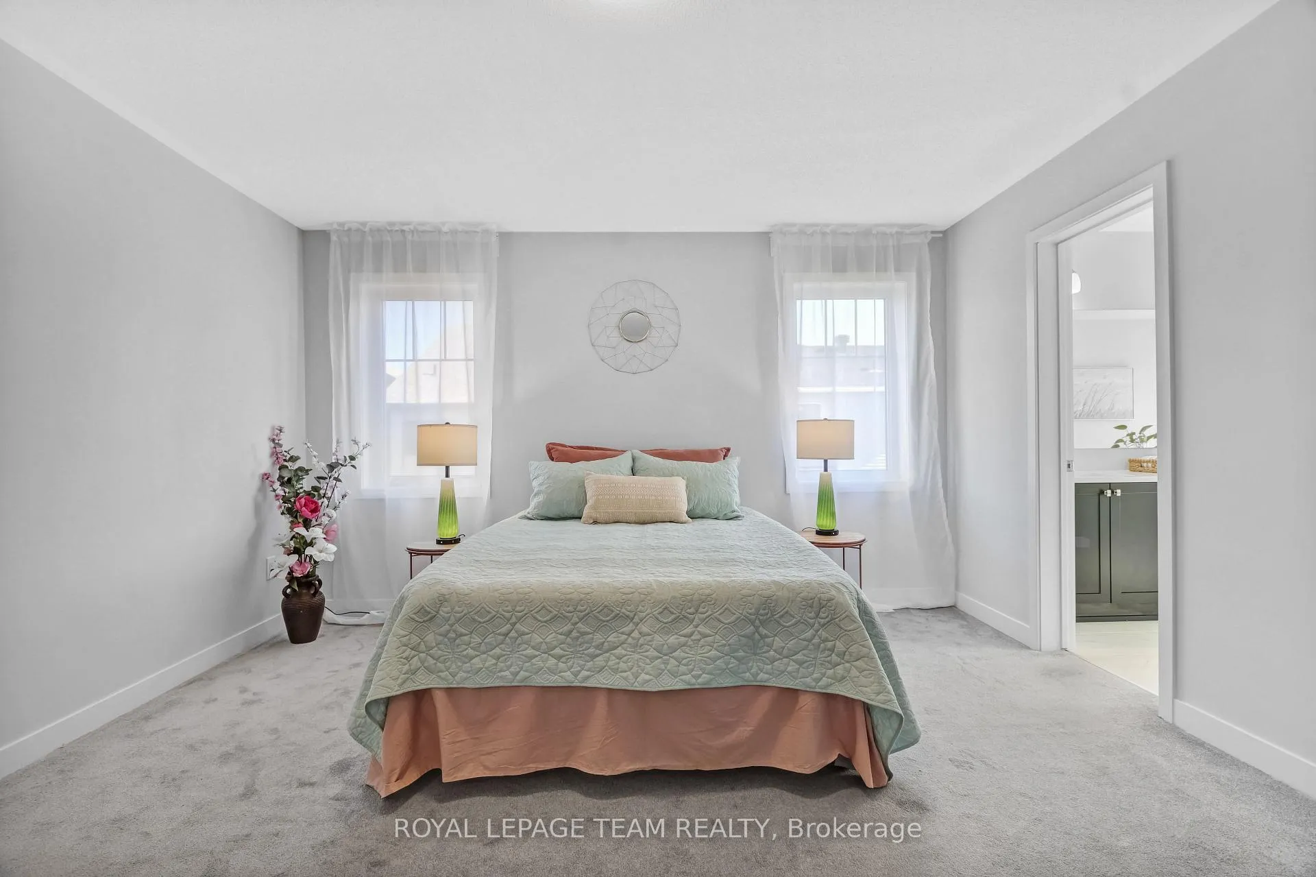 Photo 16 of 647 Cygnus Street, Ottawa, Barrhaven - Half Moon Bay — HOMEH