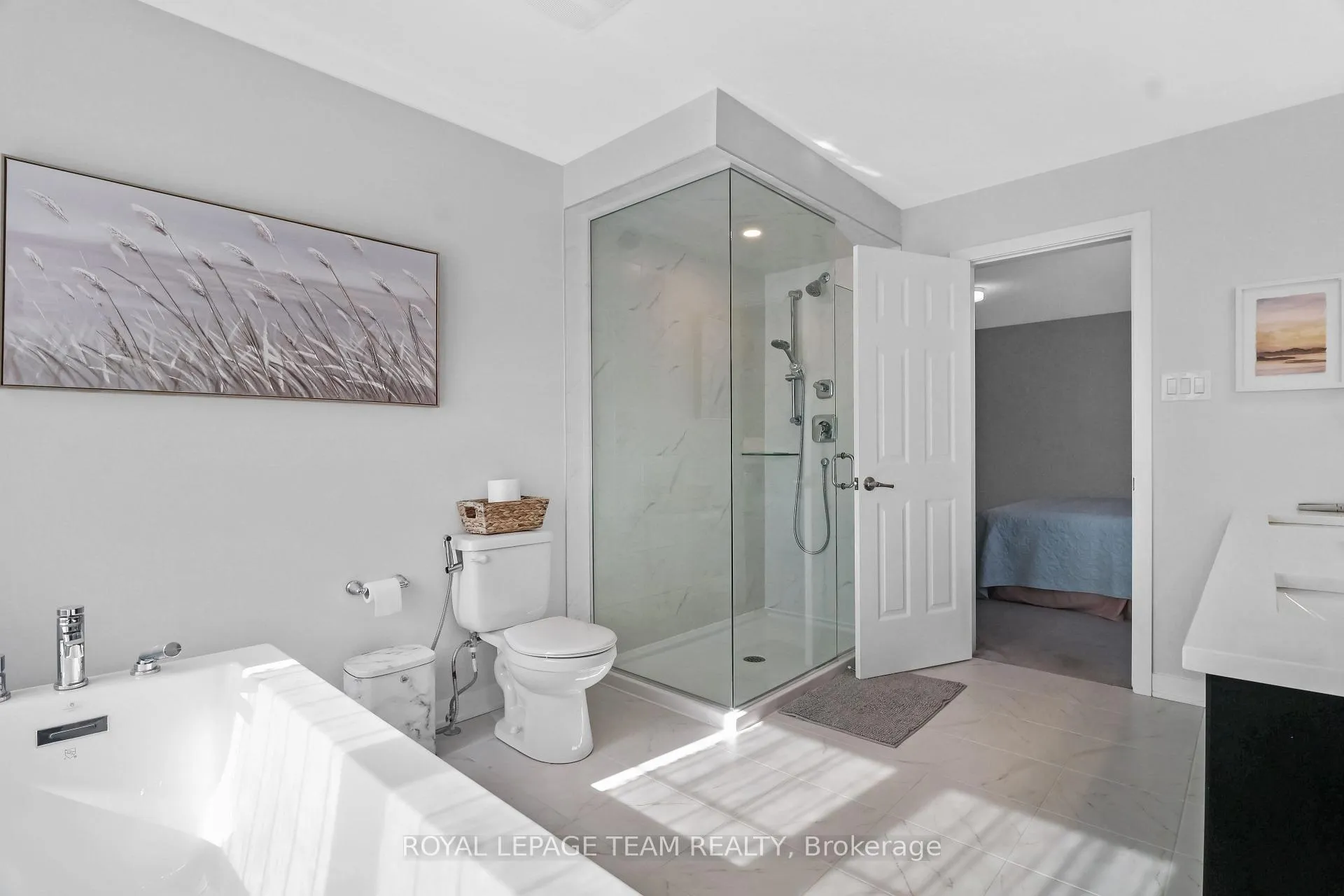 Photo 18 of 647 Cygnus Street, Ottawa, Barrhaven - Half Moon Bay — HOMEH