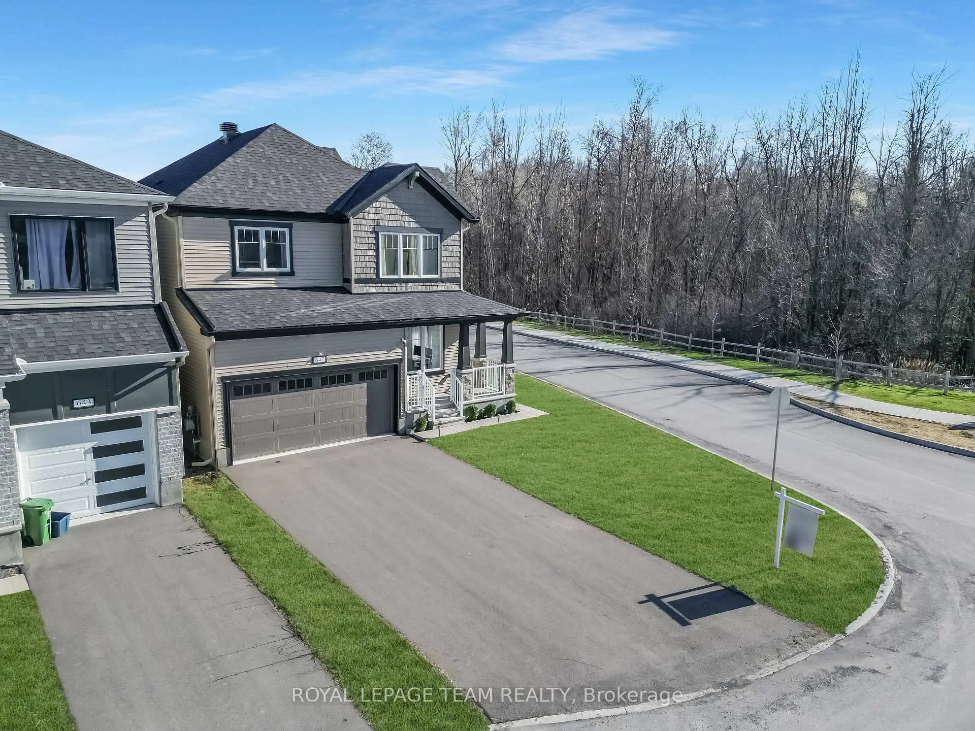 Photo 27 of 647 Cygnus Street, Ottawa, Barrhaven - Half Moon Bay — HOMEH