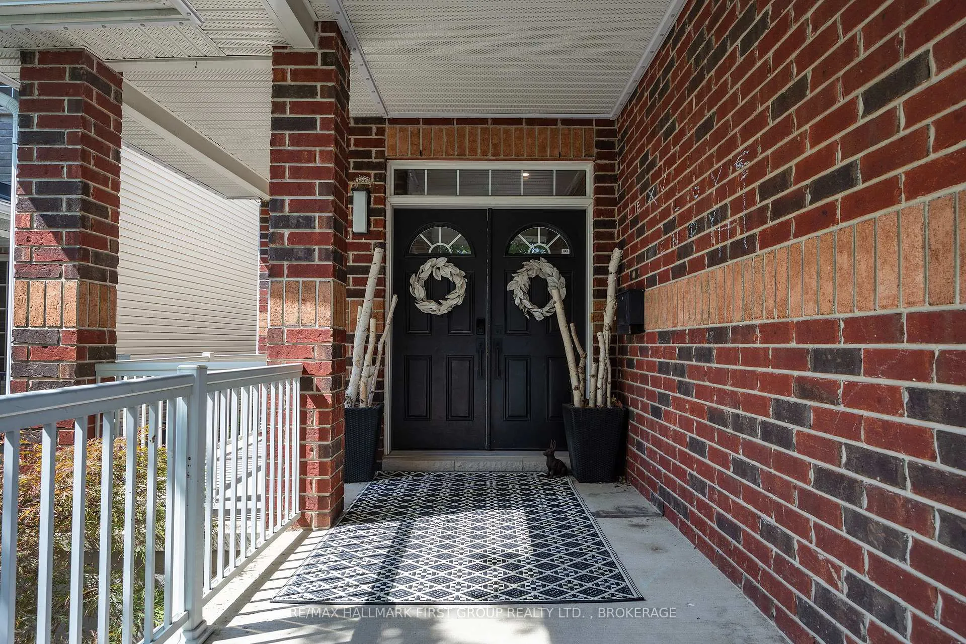 Photo 3 of 393 Cavendish Crescent, Kingston, City Northwest — HOMEH