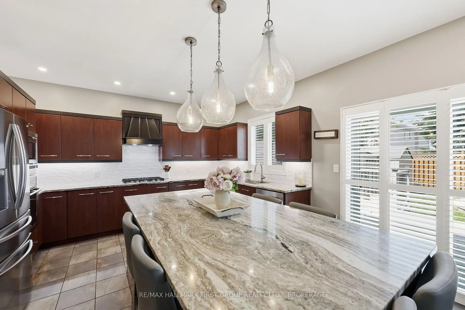 Photo 14 of 393 Cavendish Crescent, Kingston, City Northwest — HOMEH