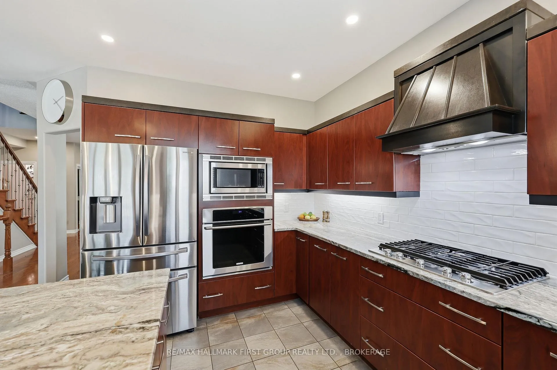 Photo 16 of 393 Cavendish Crescent, Kingston, City Northwest — HOMEH