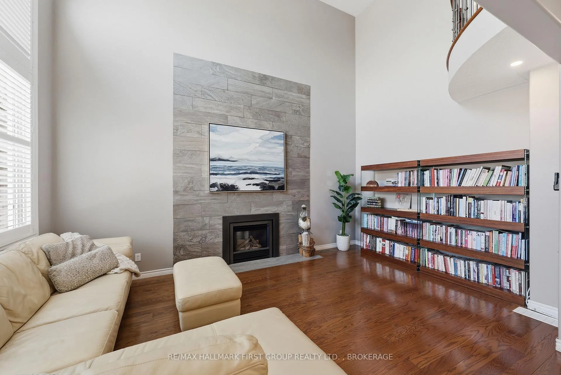 Photo 20 of 393 Cavendish Crescent, Kingston, City Northwest — HOMEH