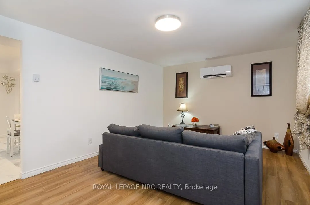 Photo 8 of 84 Idylewylde Place, Fort Erie, Central — HOMEH
