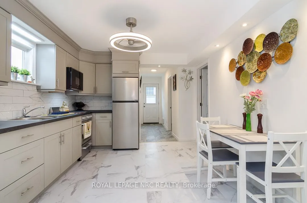 Photo 12 of 84 Idylewylde Place, Fort Erie, Central — HOMEH