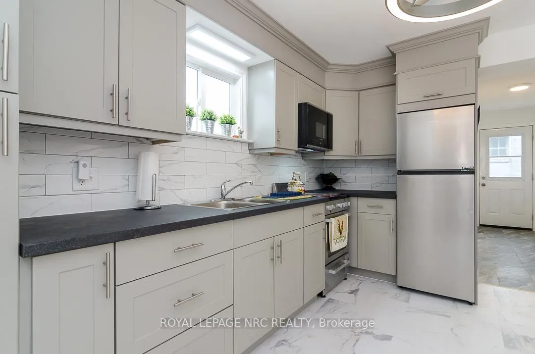 Photo 13 of 84 Idylewylde Place, Fort Erie, Central — HOMEH